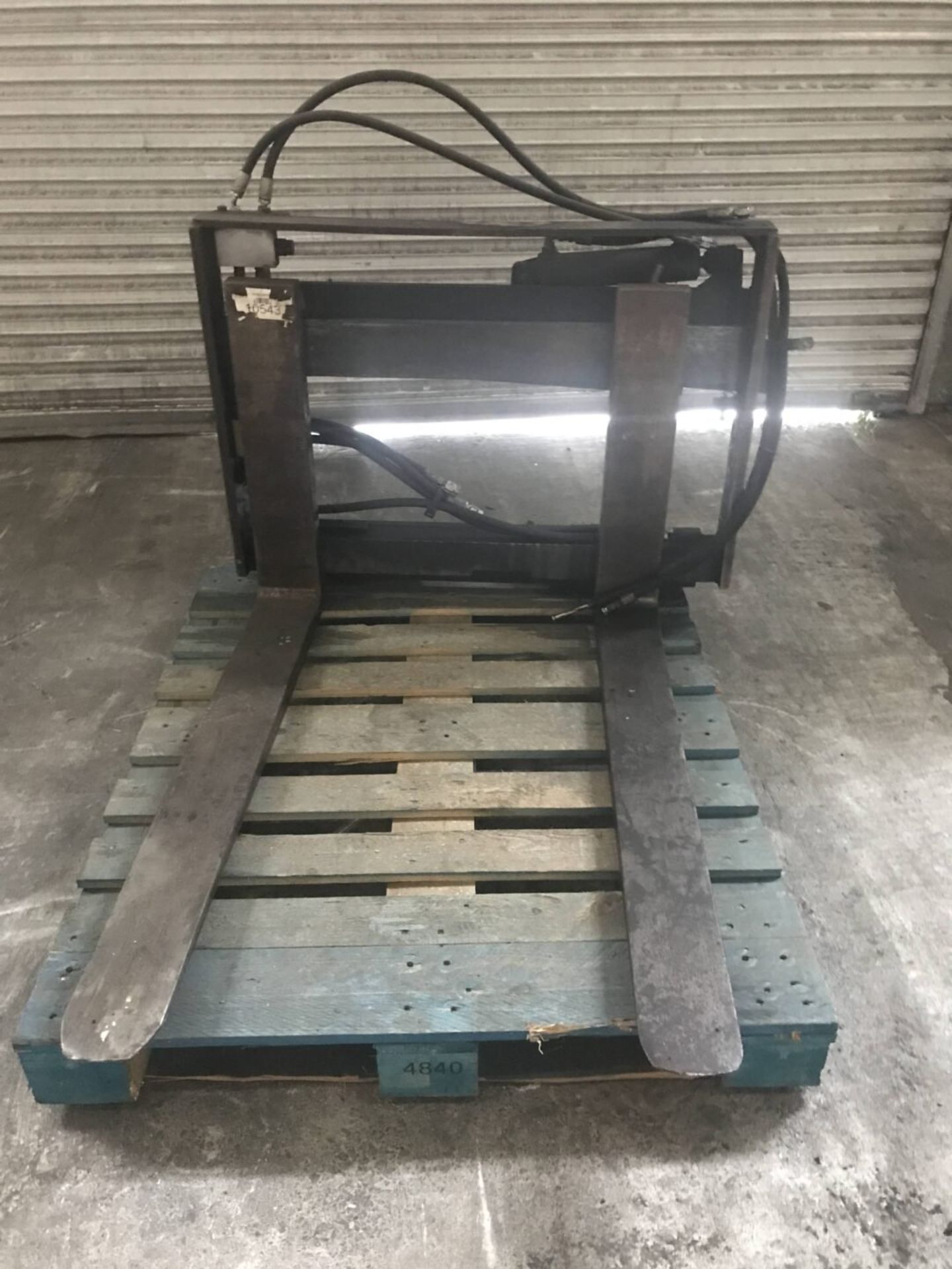 Fork Positioner Attachment with 41" Forks