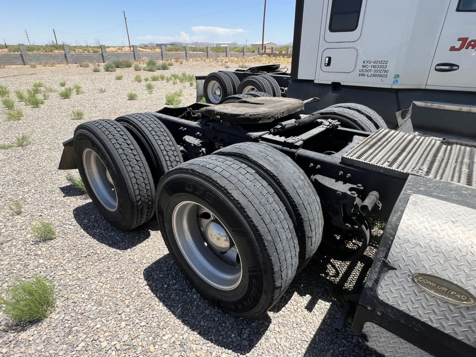 2016 Peterbilt 579 Tandem Axle Truck Tractor, VIN 1X9PBDP9X8GD354484 - Image 7 of 27