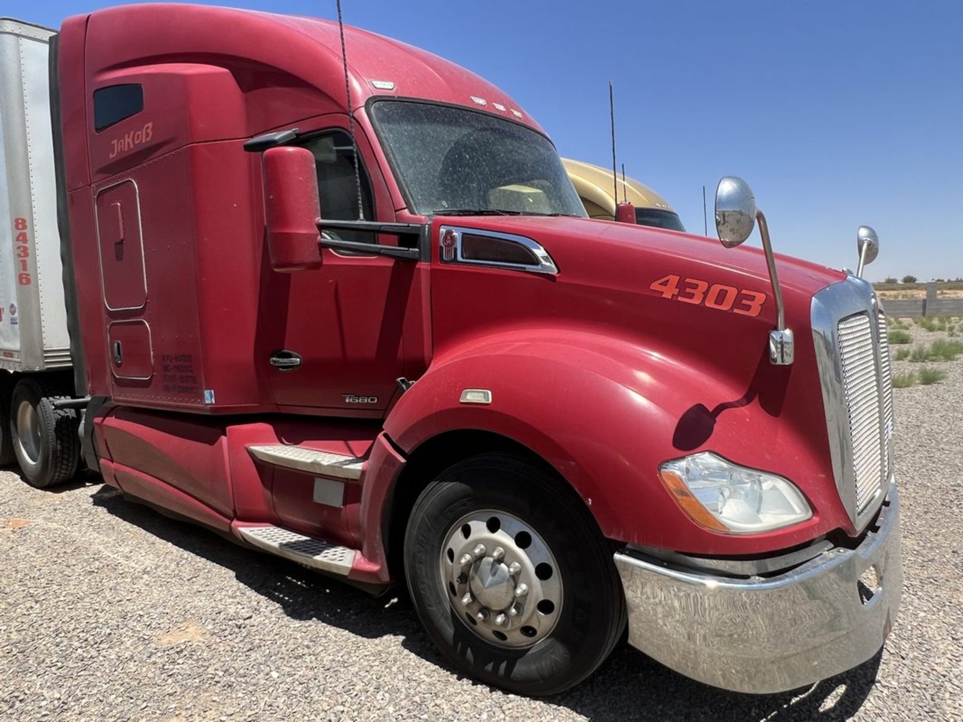 2015 Kenworth T-680 Tandem Axle Truck Tractor, VIN 1XKYDP9X7FJ384303. SUBJECT TO COURT APPROVAL. - Image 3 of 22