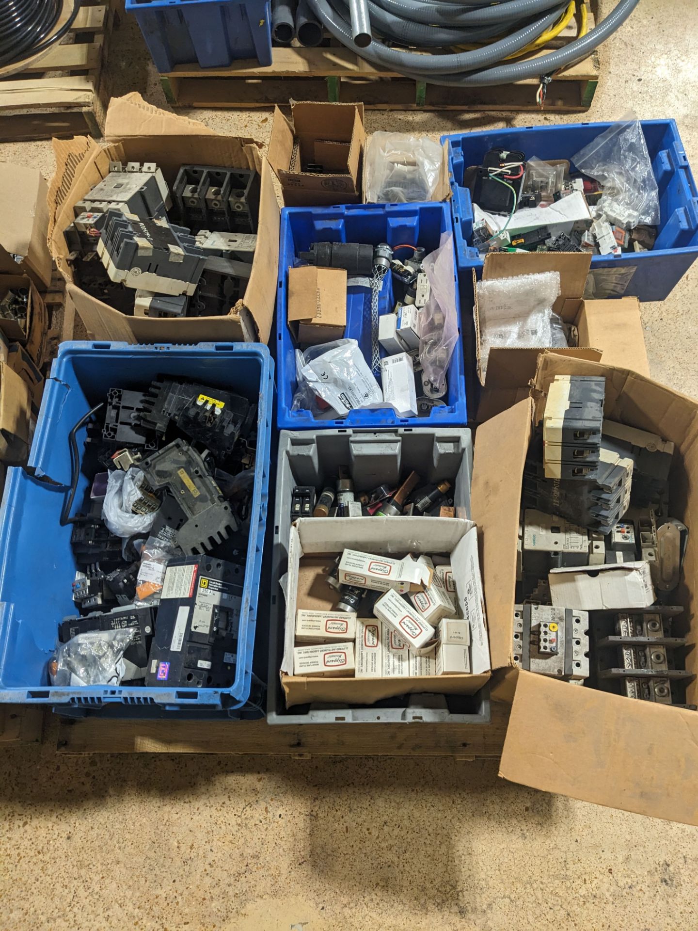 Lot of (4) Pallets of Assorted Electrical Parts and Supplies - Image 5 of 5