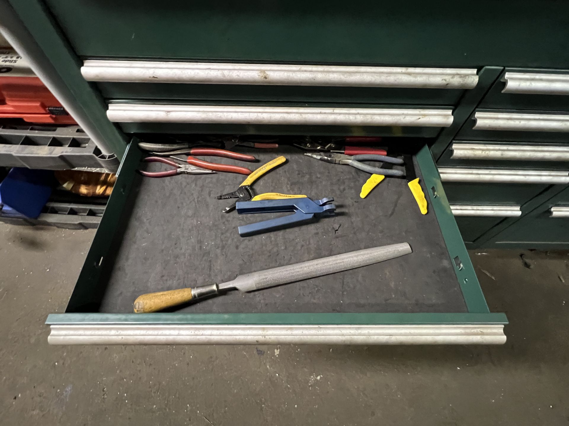 Master Force Rolling Tool Box with Side Cabinet - Image 14 of 25