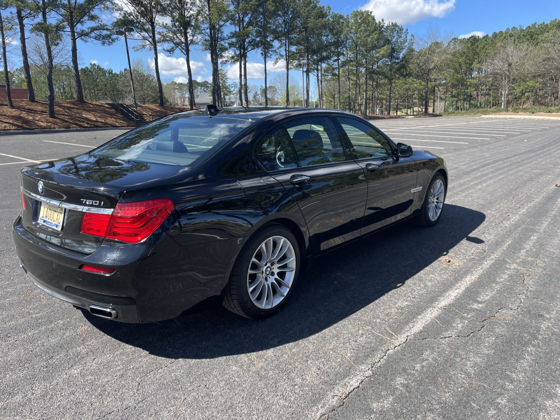 2012 BMW 750i xDrive Sedan - Image 3 of 21