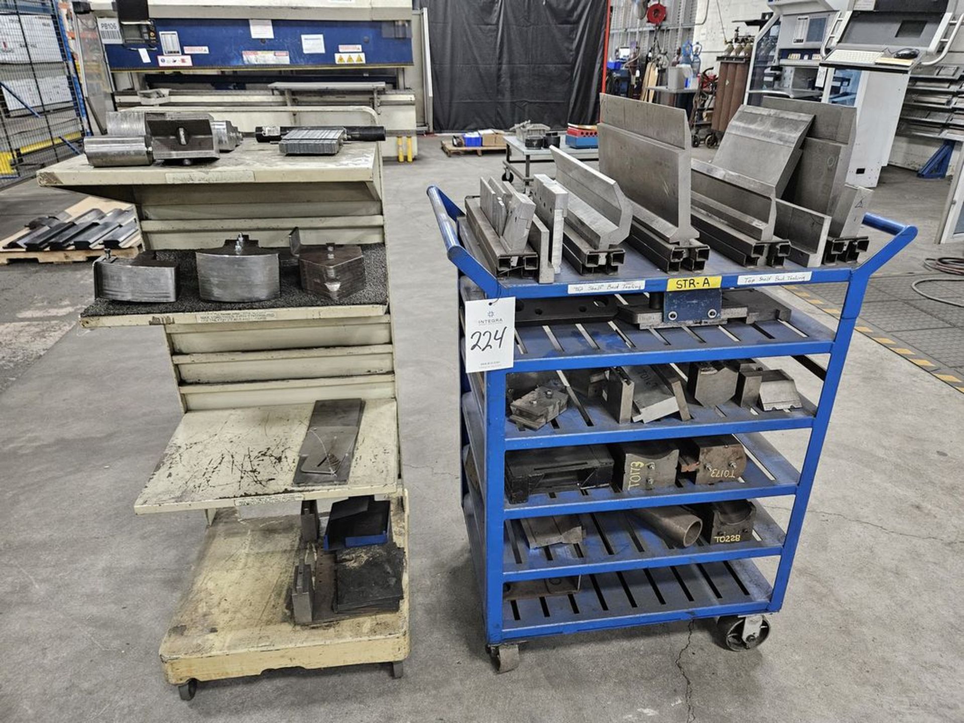 Lot Of Assorted Press Brake Tooling w/ (2) Carts