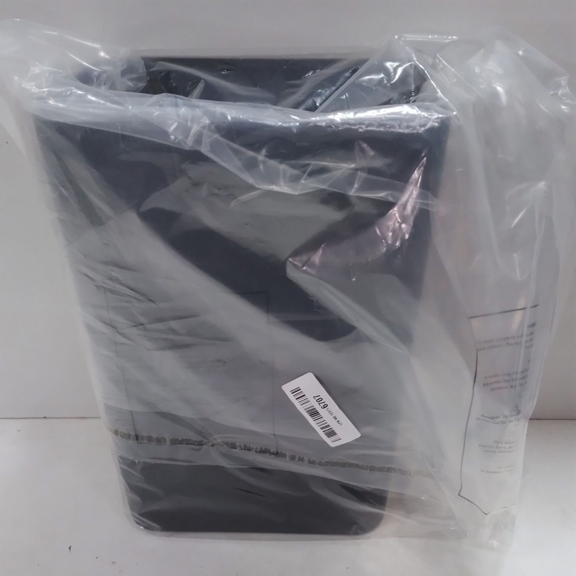 RRP £20.80 Rinboat Plastic Slim Black Swing Bin Dustbin with Lid, 14 Litre, 1 Pack - Image 2 of 2