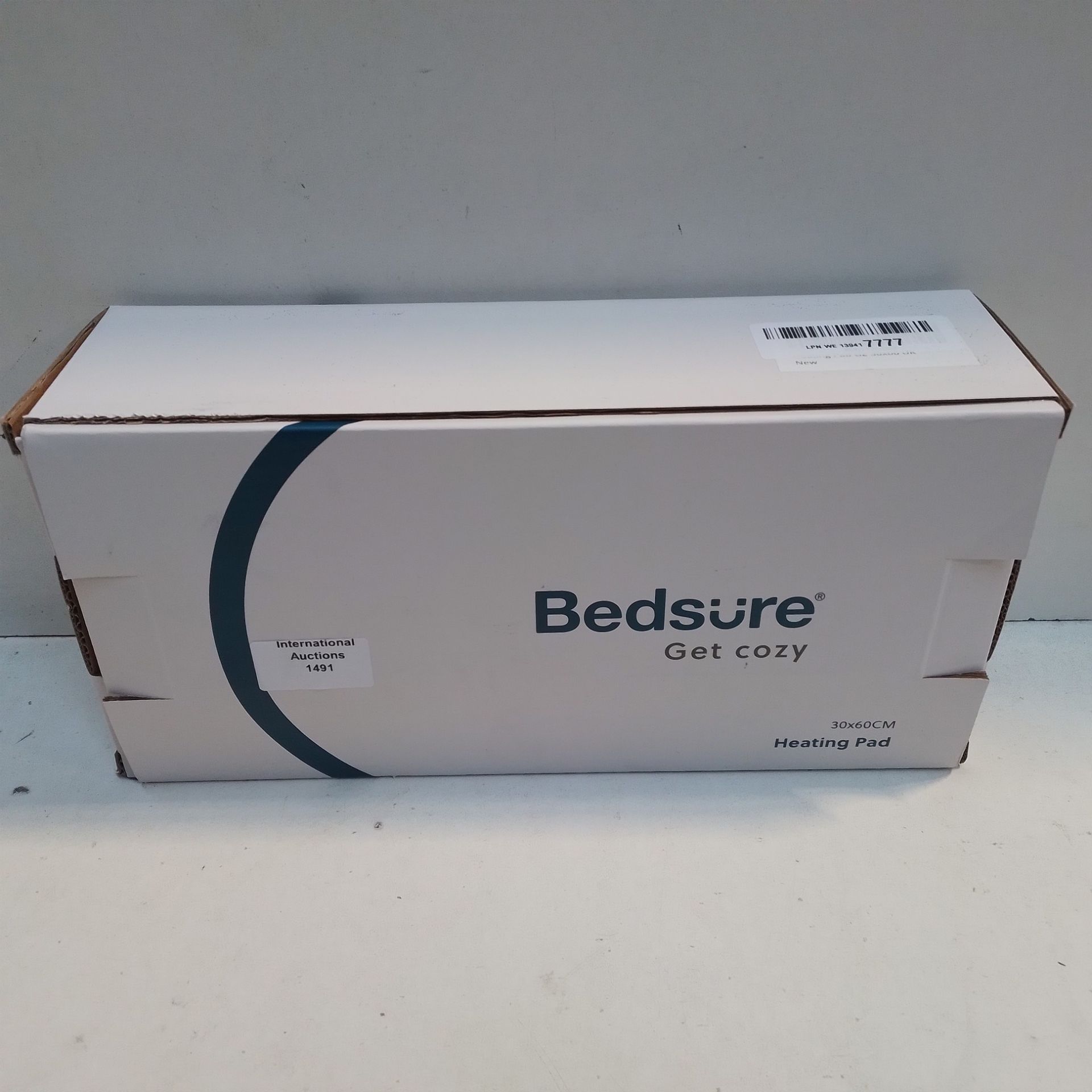 RRP £16.98 BEDSURE Electric Heat Pad - Heating Pads for Back Pain Relief - Image 2 of 2