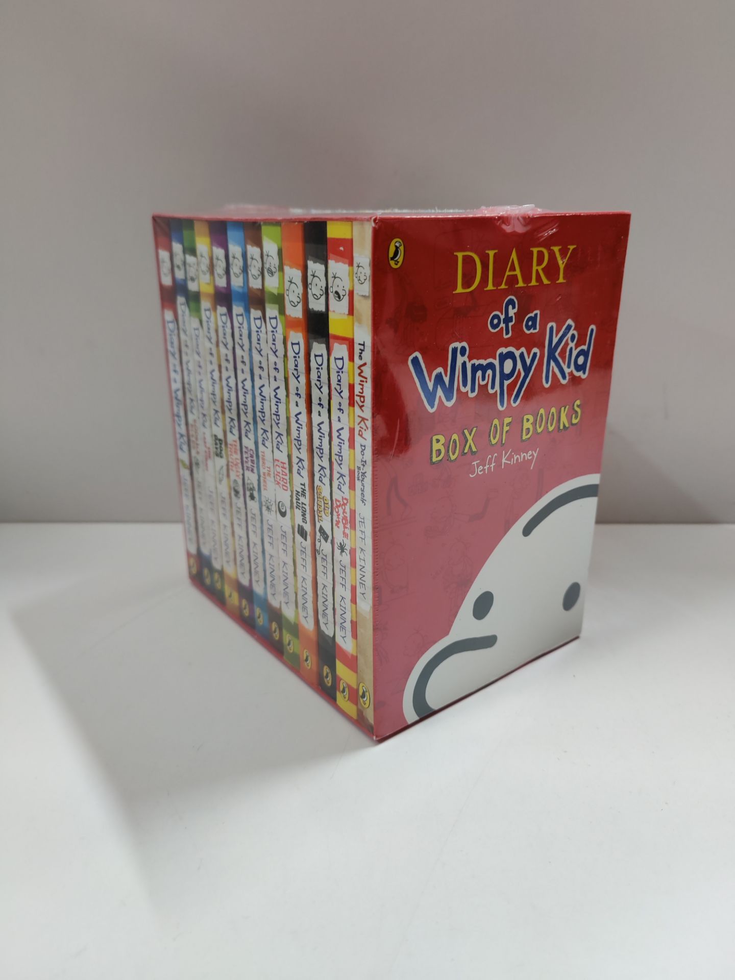 RRP £34.66 Diary of a Wimpy Kid Collection 12 Books Box Set - Image 2 of 2