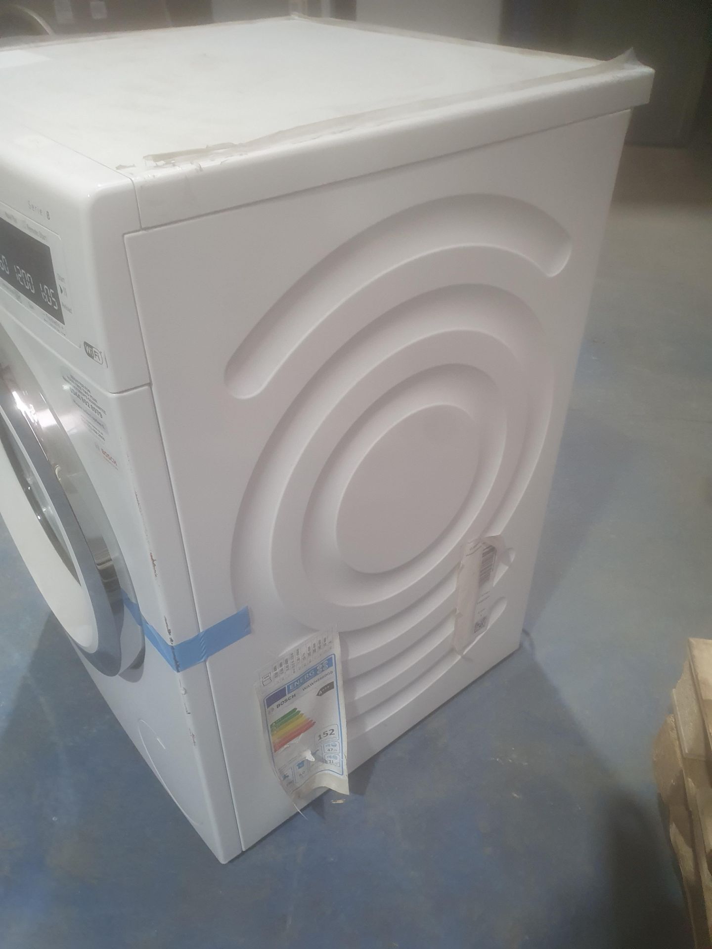 GRADED Bosch WAWH8660GB Freestanding Washing Machine with i-DOS and Home Connect, 9kg Load, A+++ Ene - Image 5 of 7