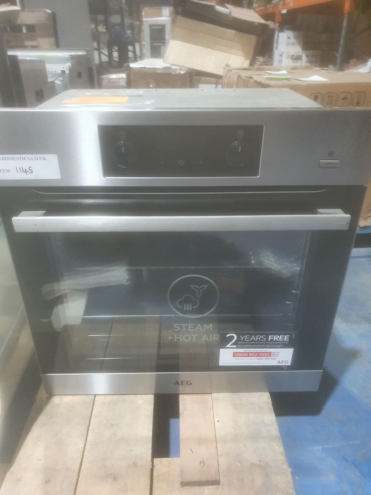 AEGBES355010M Built In Electric Single Oven with Steam Function, Stainless Steel RRP £509.99 - Image 2 of 5