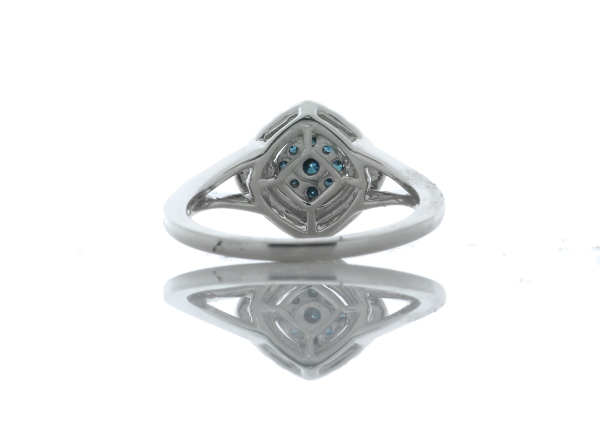 9ct White Gold Diamond Ring 0.15 Carats - Valued By GIE £2,850.00 - Nine round brilliant cut blue - Image 3 of 5