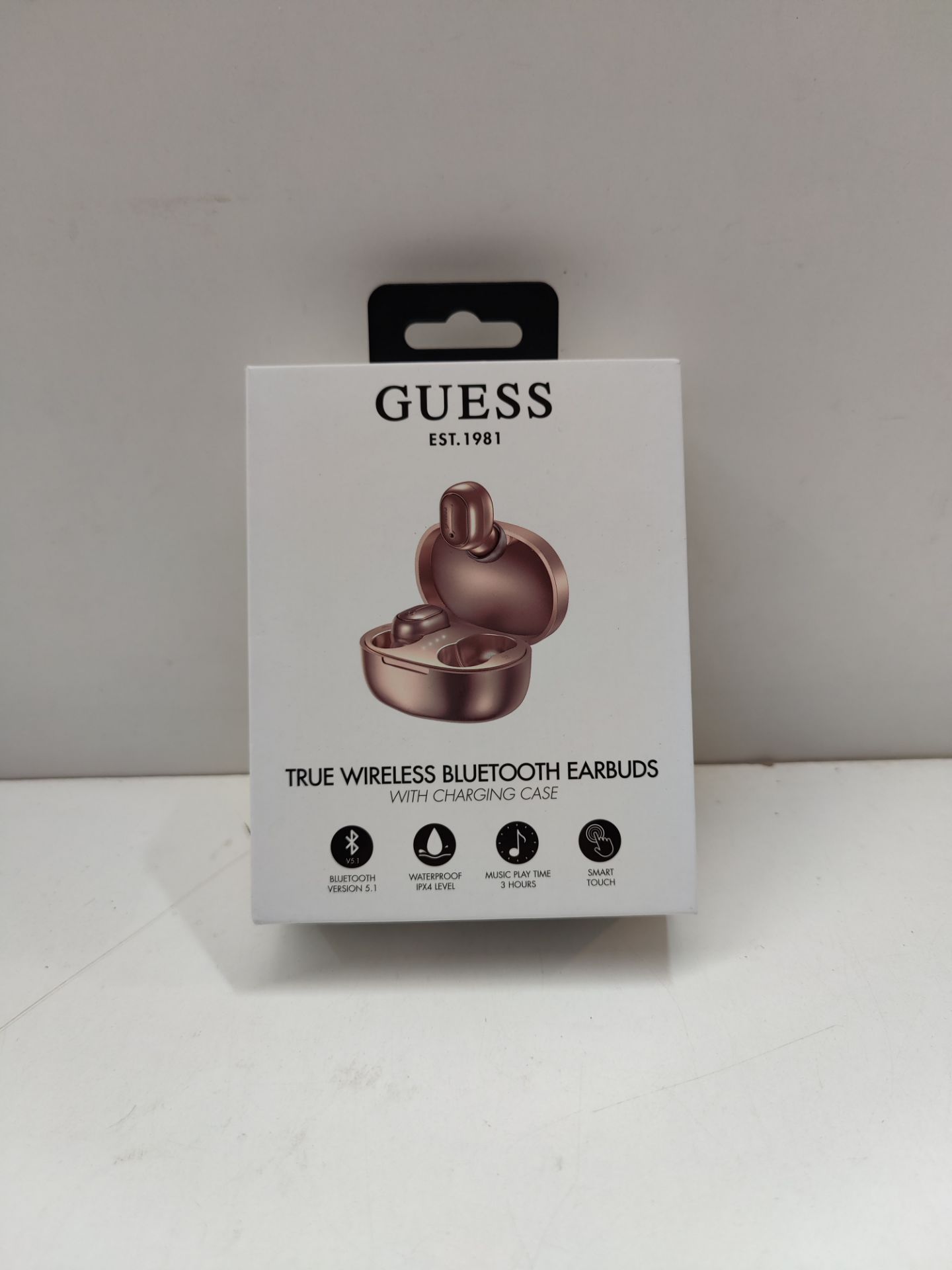 RRP £34.32 Guess GUTWST30GO TWS Bluetooth Headphones + Docking Station Golden - Image 2 of 2