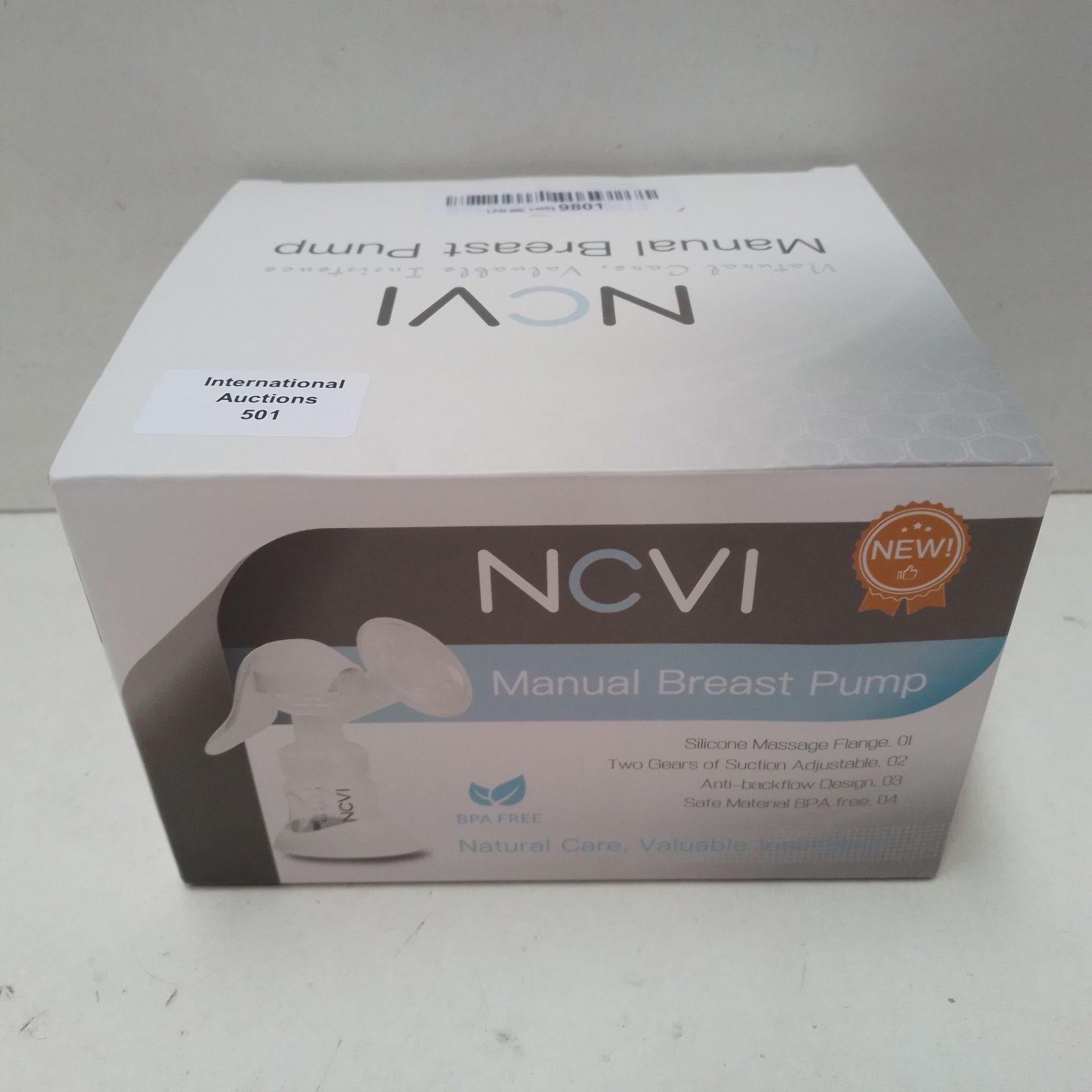 RRP £13.94 NCVI Manual Breast Pump with Milk Bottle - Image 2 of 2