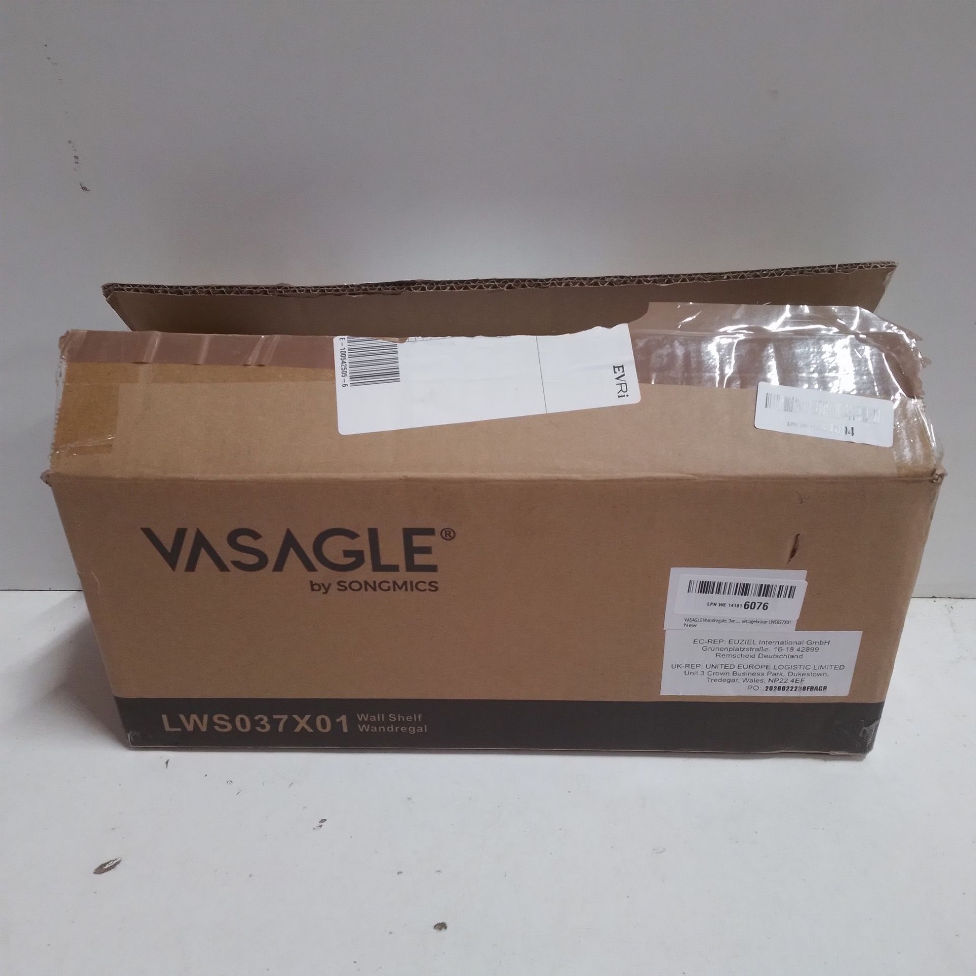 RRP £29.96 VASAGLE Floating Shelves - Image 4 of 4