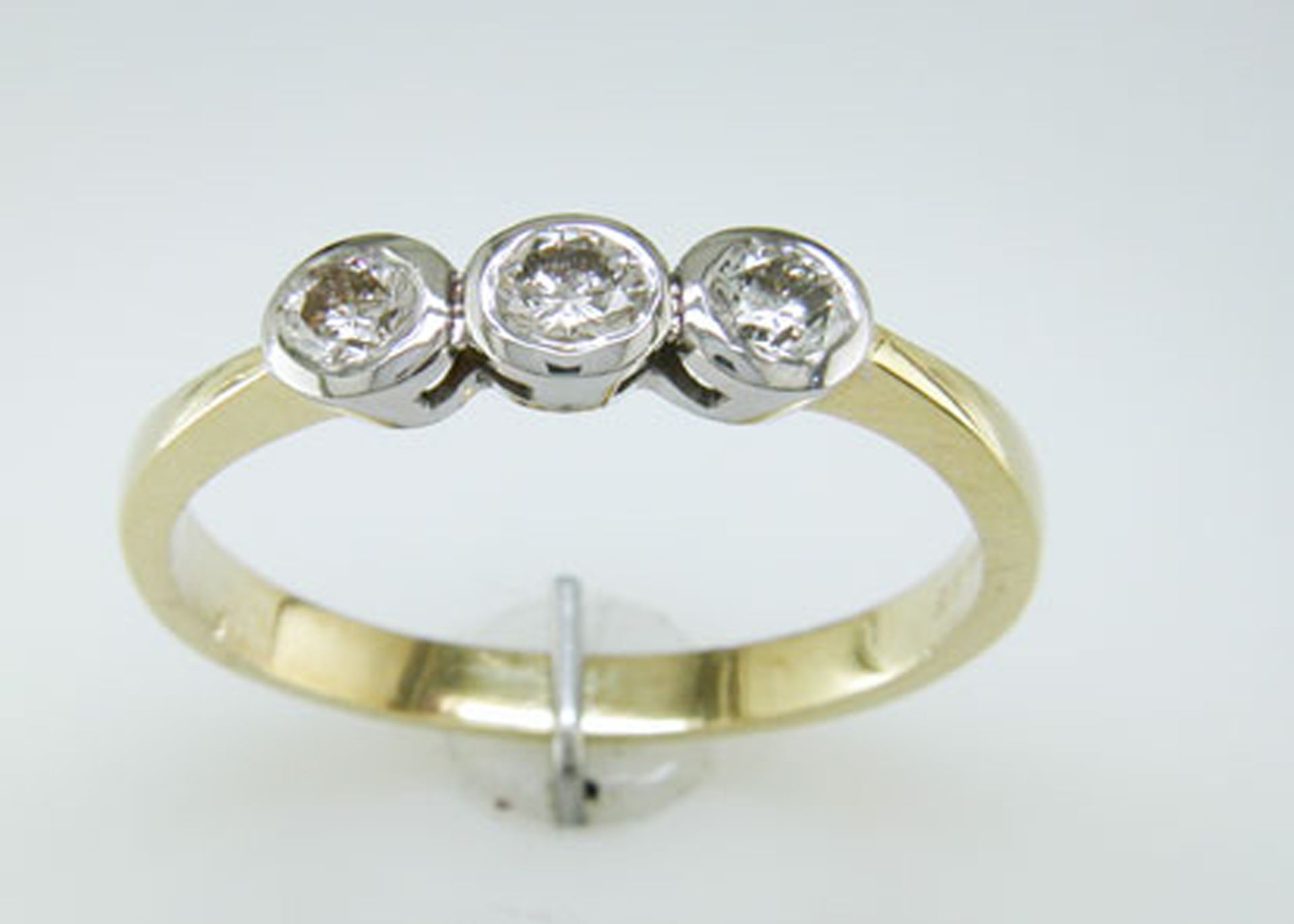 18ct Three Stone Claw Set Diamond Ring 0.75 Carats - Valued By AGI £6,230.00 - Three beautiful round - Image 6 of 9