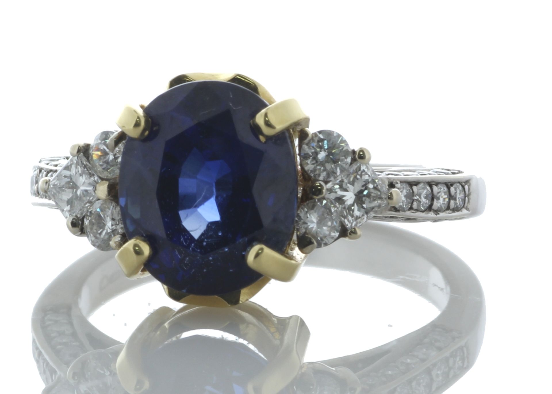 18ct White Gold With Stone Set Shoulders Diamond And Sapphire Ring (S4.85) 0.50 Carats - Valued By - Image 2 of 4