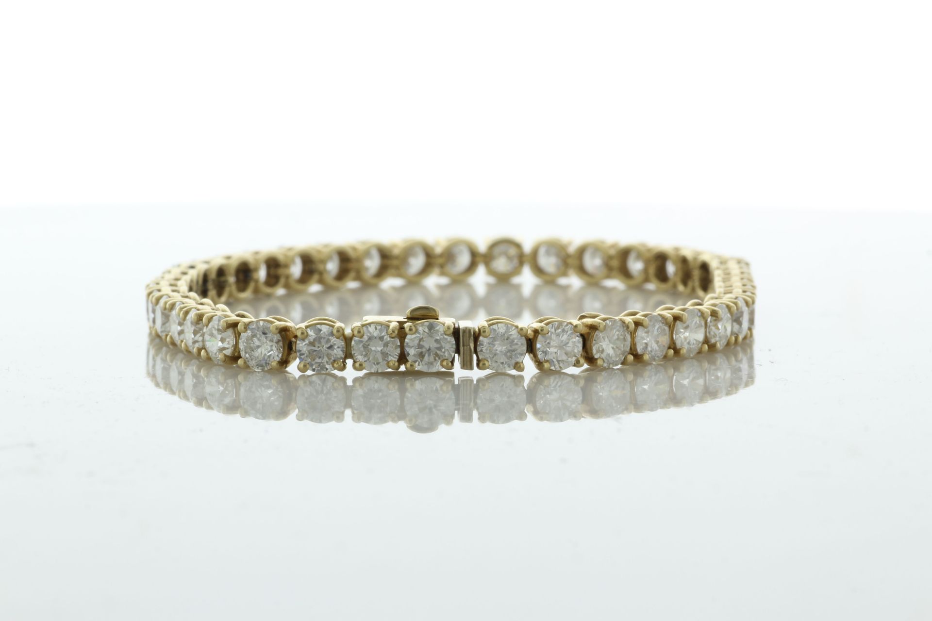 18ct Yellow Gold Tennis Diamond Bracelet 10.15 Carats - Valued By IDI £52,605.00 - Forty one - Image 3 of 5