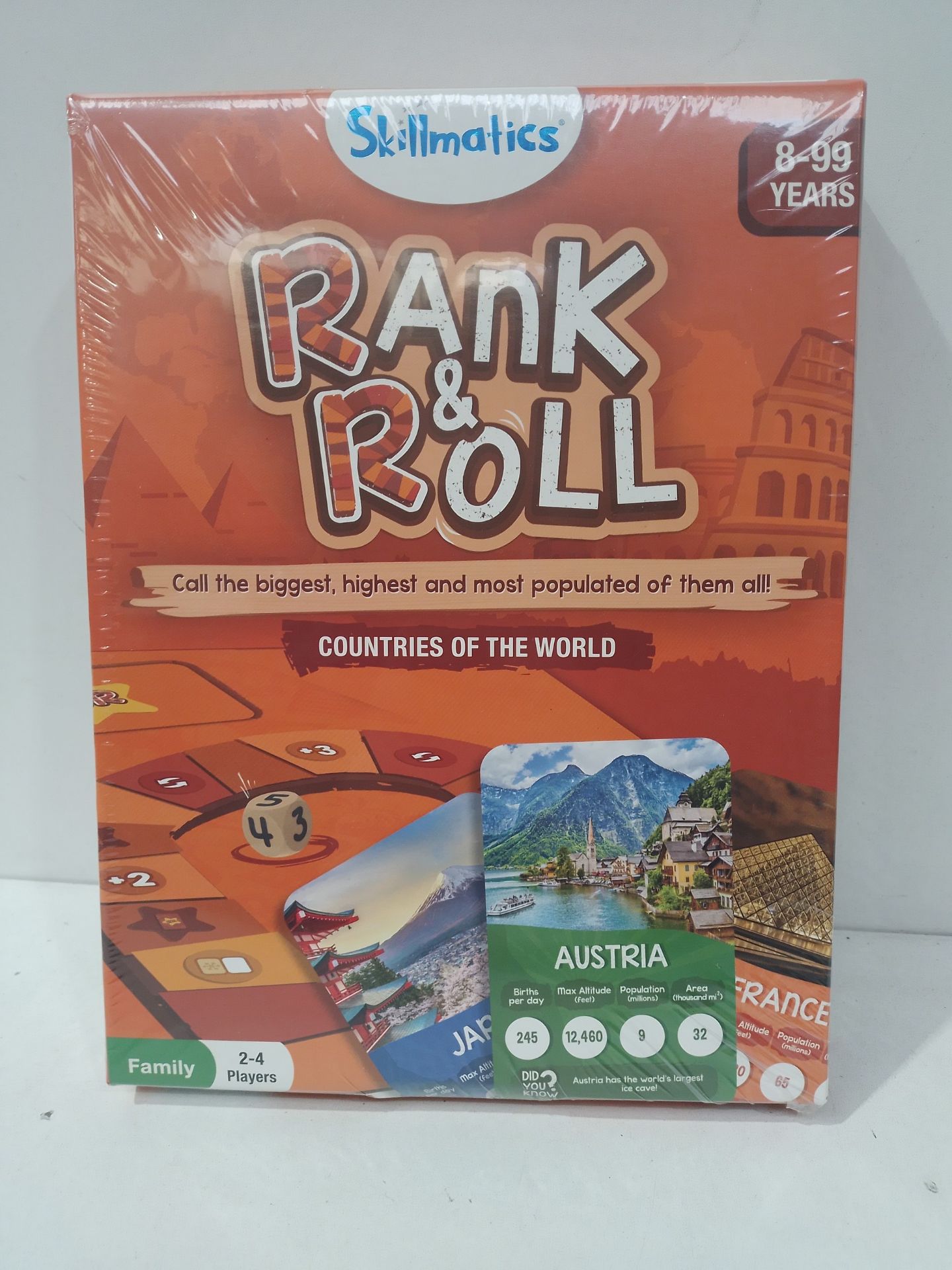 RRP £24.55 Skillmatics Trump Card & Board Game - Rank & Roll Countries of The World - Image 2 of 2