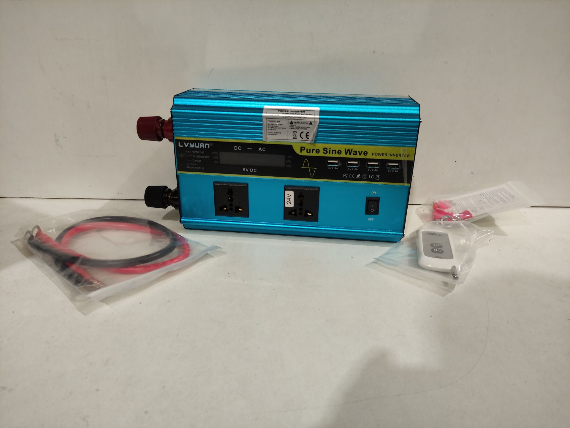 RRP £155.21 1800 Watt Power Inverter Pure Sine Wave-24V DC to 230V/240V - Image 2 of 2