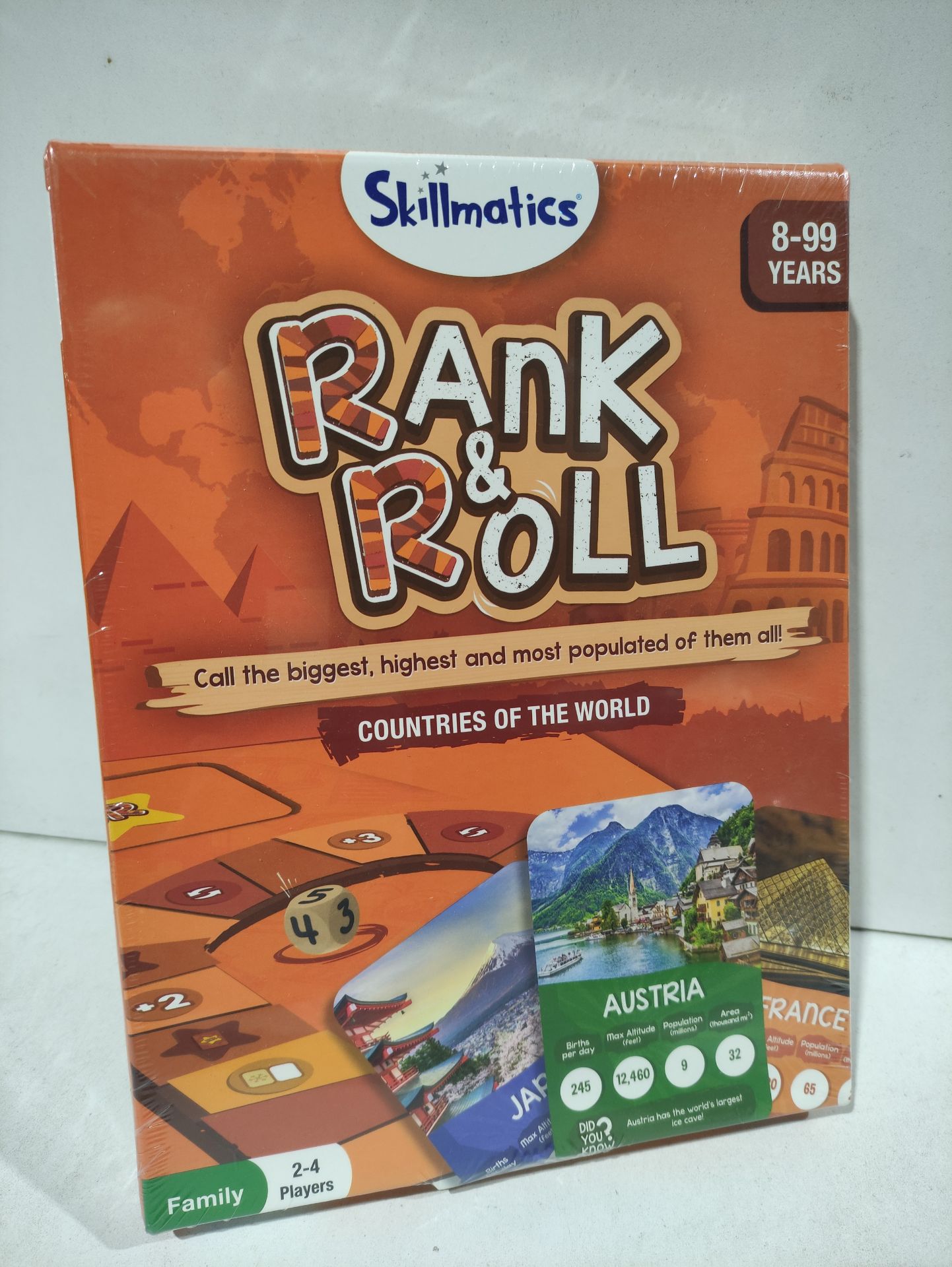 RRP £24.55 BRAND NEW STOCK Skillmatics Trump Card & Board Game - Rank & Roll Countries of The World - Image 2 of 2