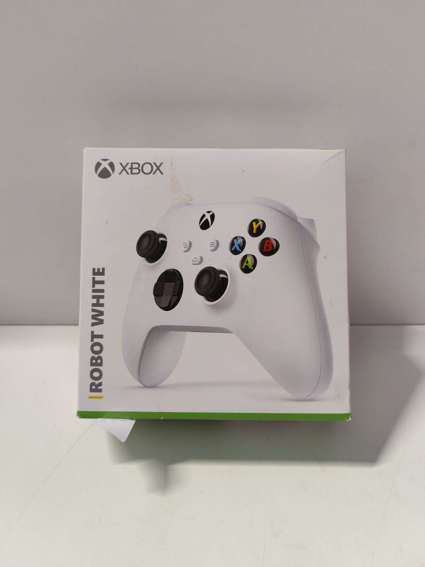 RRP £50.25 Xbox Wireless Controller Robot White - Image 2 of 2