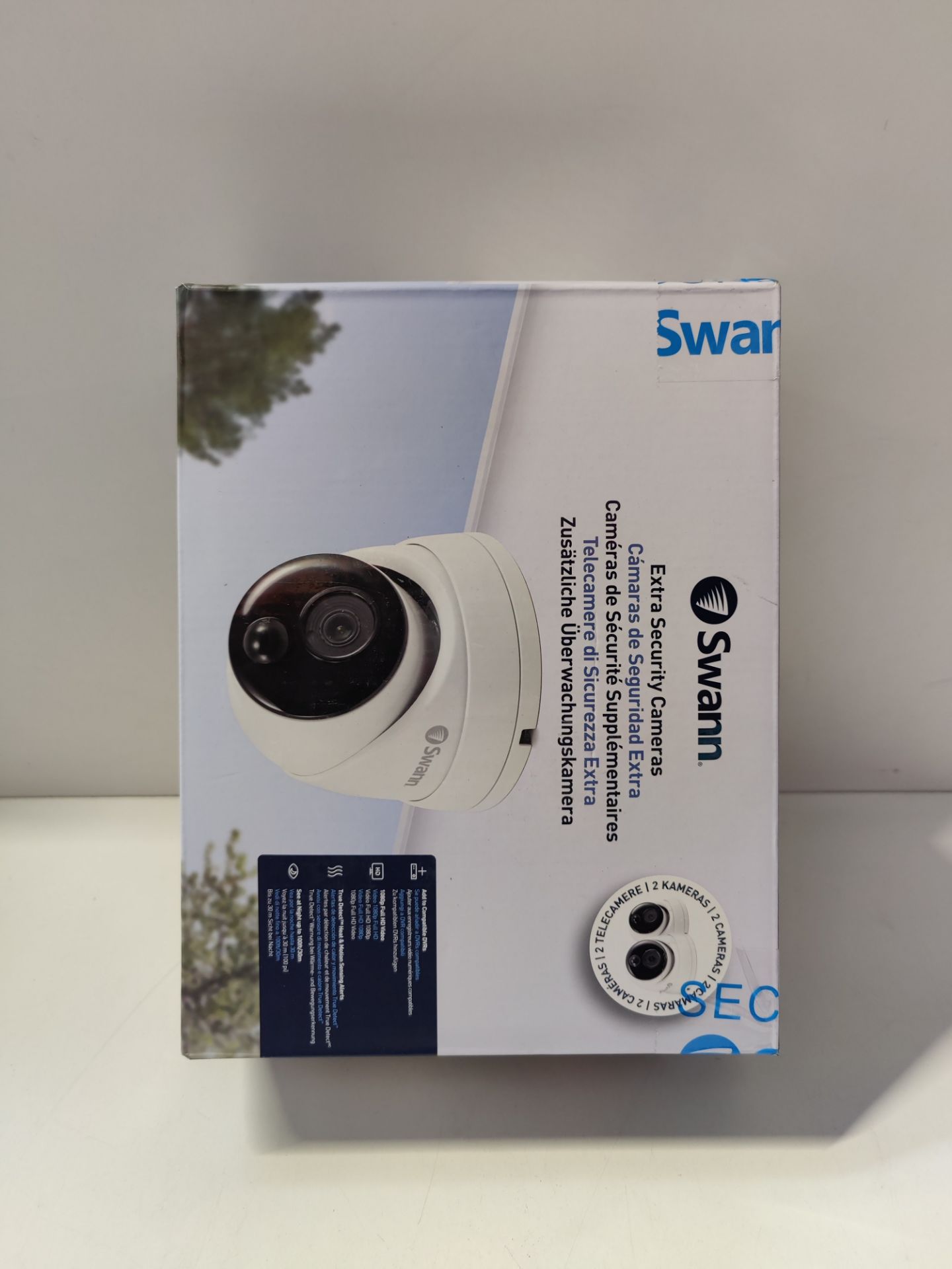 RRP Â£75.43 Swann Full HD 1080p Thermal Sensing CCTV Security Dome Cameras, 2 Pack