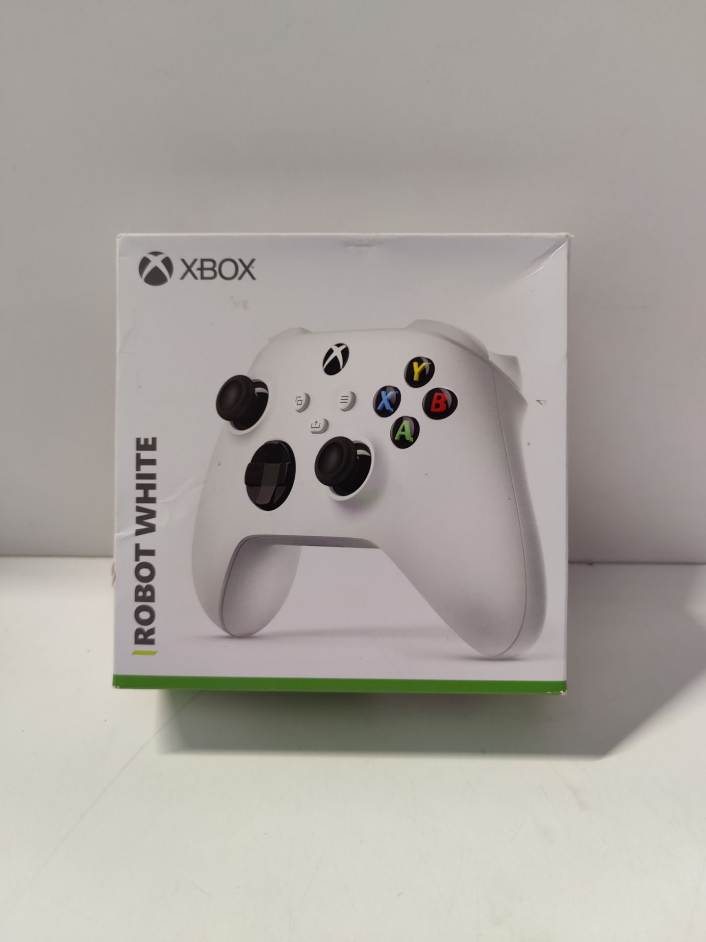 RRP £50.25 Xbox Wireless Controller Robot White - Image 2 of 2