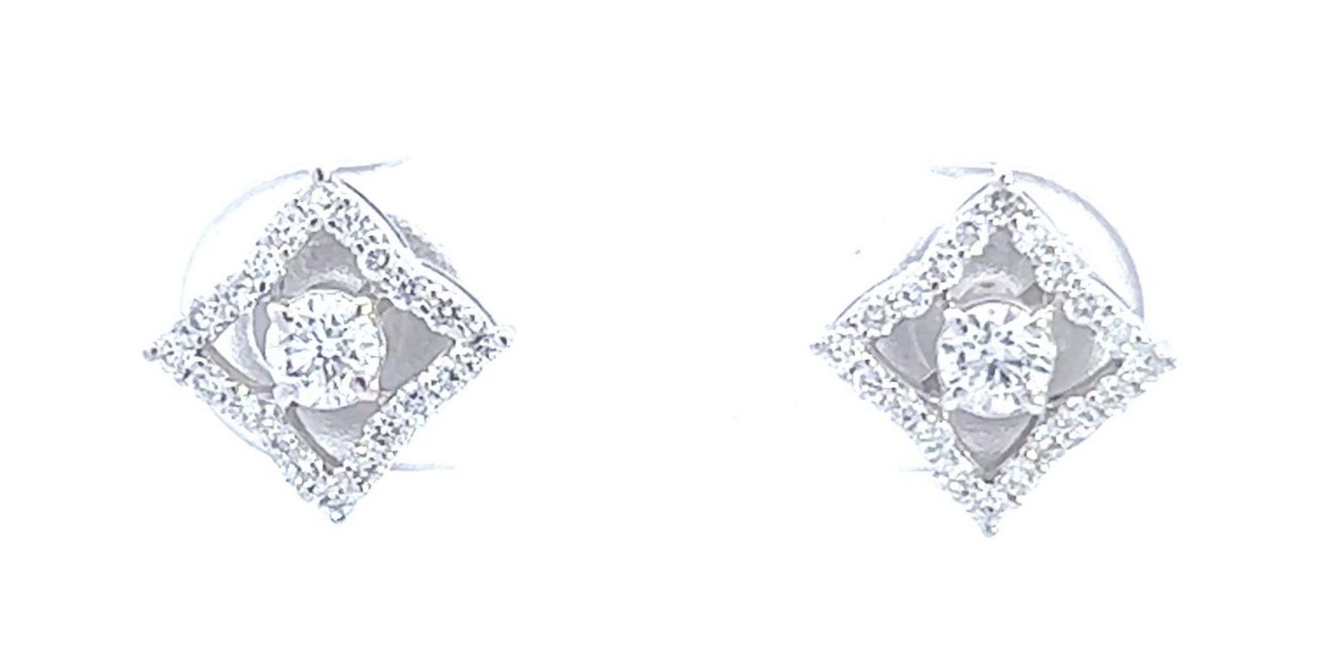 RRP-£3250.00 18K WHITE GOLD DIAMOND EARRINGS, SET WITH 0.38CTS ROUND BRILLIANT. CUT DIAMOONDS,COLOUR