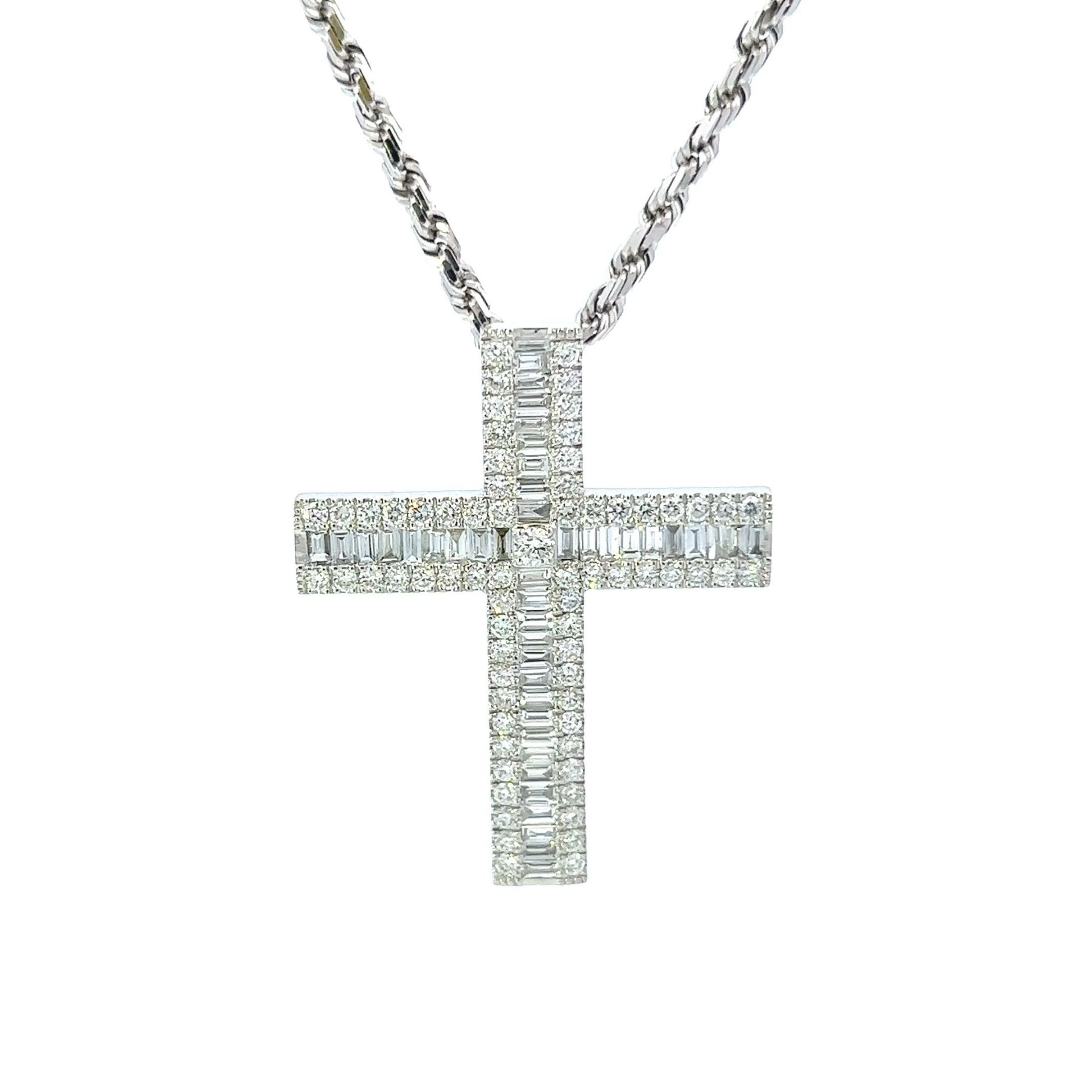 RRP-£8500.00 18K WHITE GOLD PENDENT, SET WITH 2.52 CARATS OF NATURAL ROUND AND BAGUETTES, COLOUR- G/