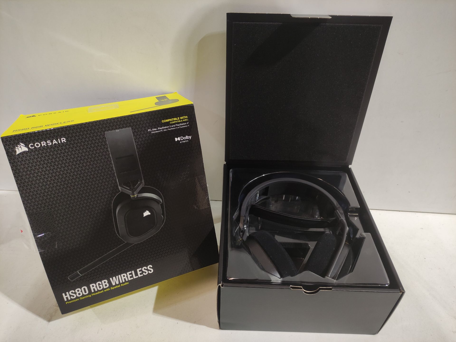 RRP £106.68 Corsair HS80 RGB WIRELESS Premium Gaming Headset with Dolby Atmos Audio - Image 2 of 2