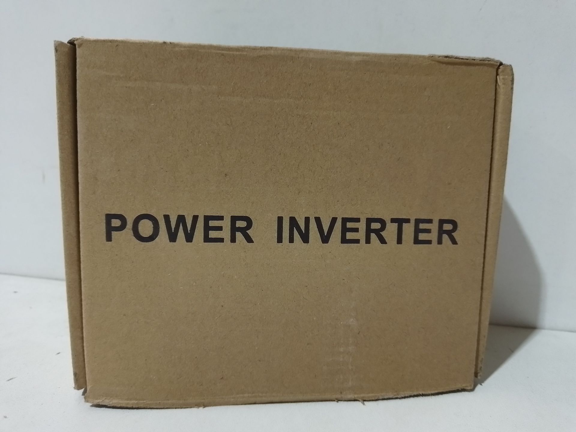 RRP £33.49 600W Power Inverter DC 12V to AC 230V 240V 3-in-1 Car - Image 2 of 2