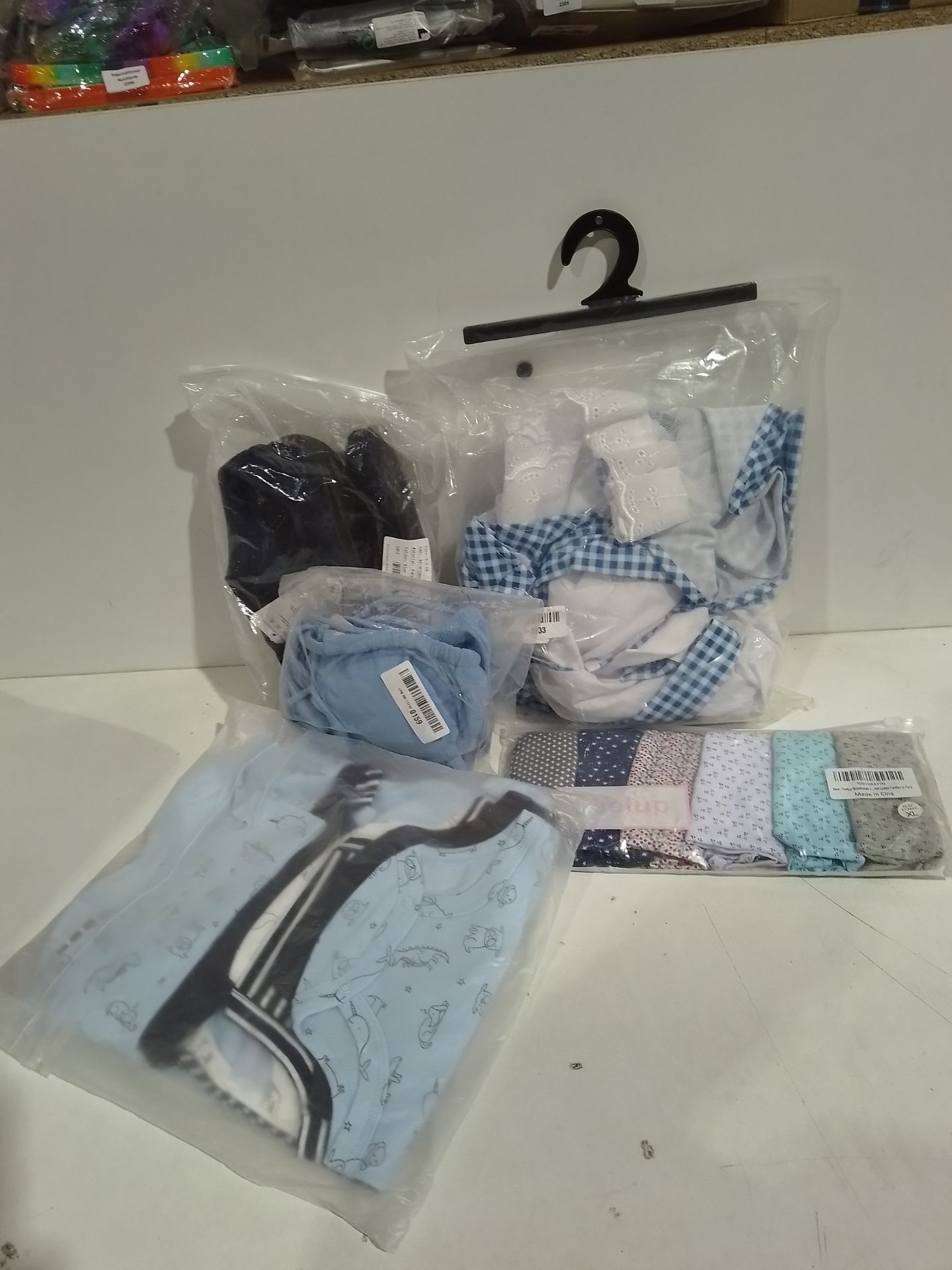 RRP £146.21 Total, Lot consisting of 5 items - See description. - Image 2 of 6