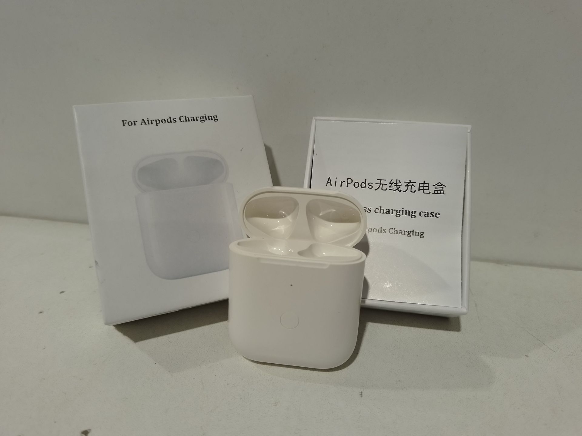 RRP £41.30 Airpods Charging Case Compatible with Air Pods 1 2 - Image 2 of 2