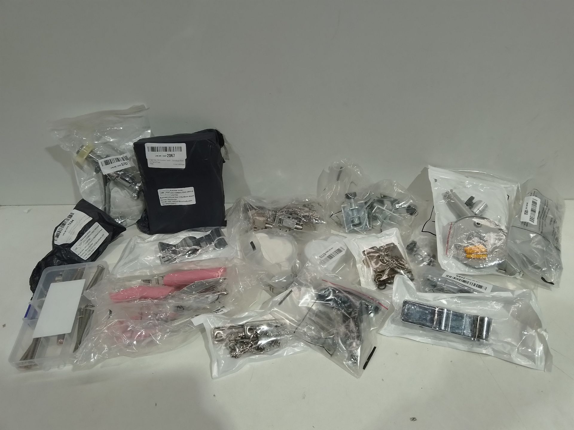 RRP £181.29 Total, Lot consisting of 16 items - See description. - Image 2 of 14