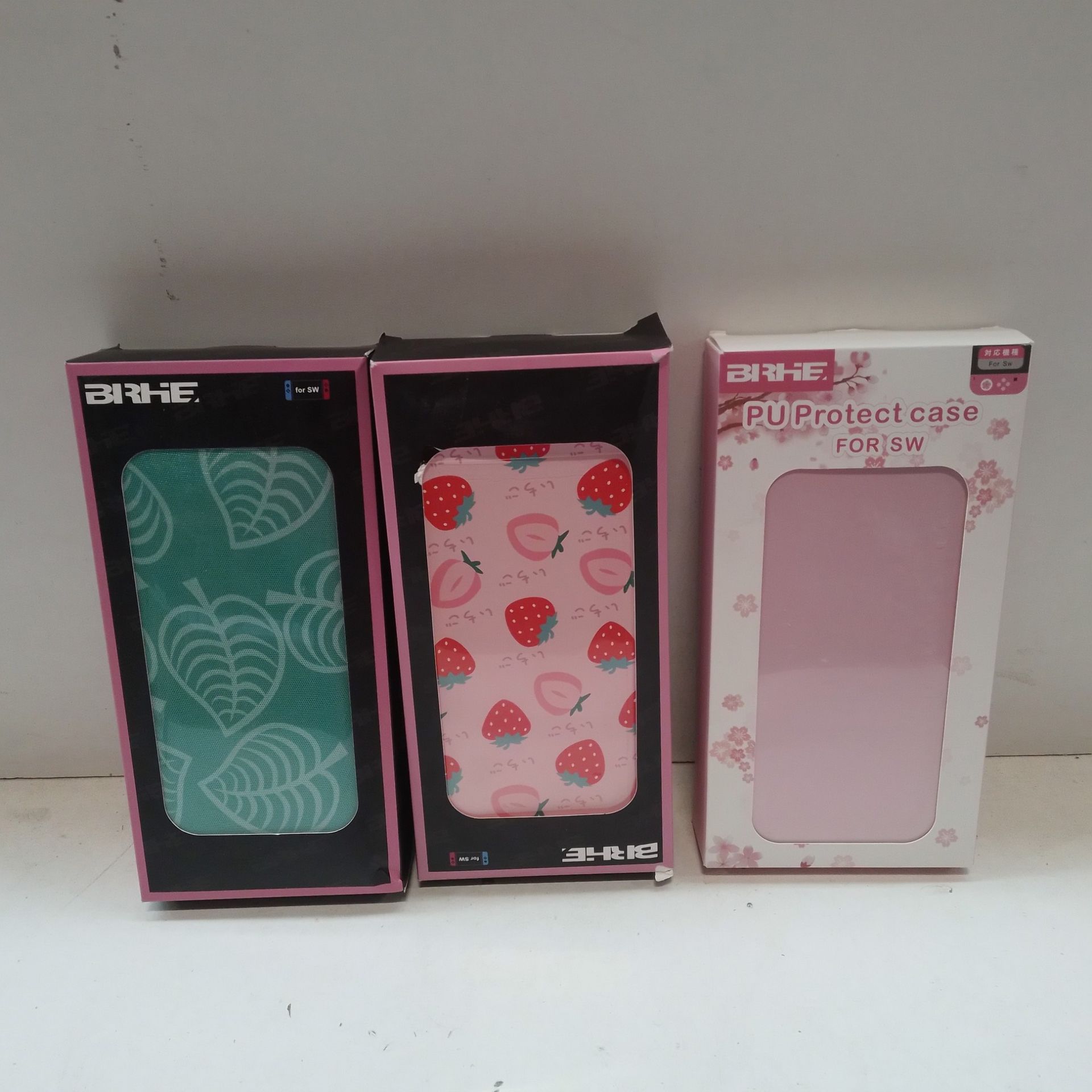 RRP £25.93 BRAND NEW STOCK BRHE Pink Carrying Case Accessories Kit for Nintendo - Image 2 of 2