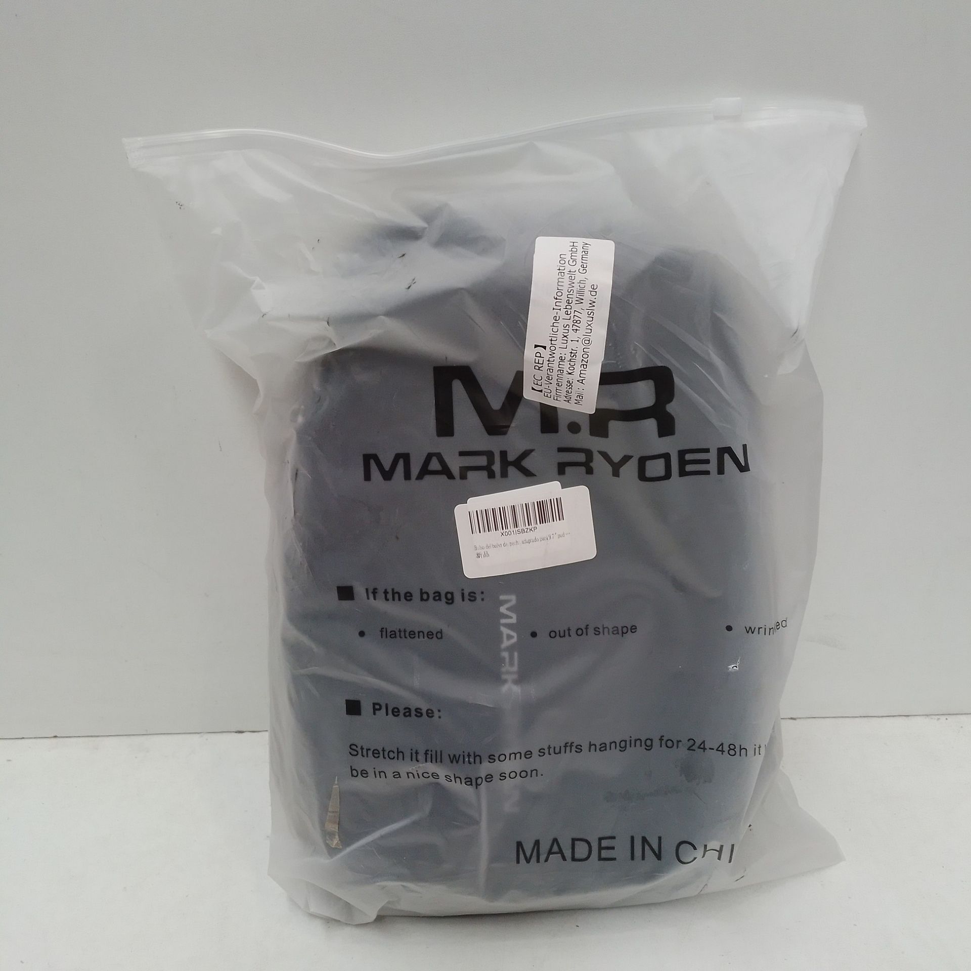 RRP £22.32 BRAND NEW STOCK MARK RYDEN Waterproof Sling Bag - Image 2 of 2