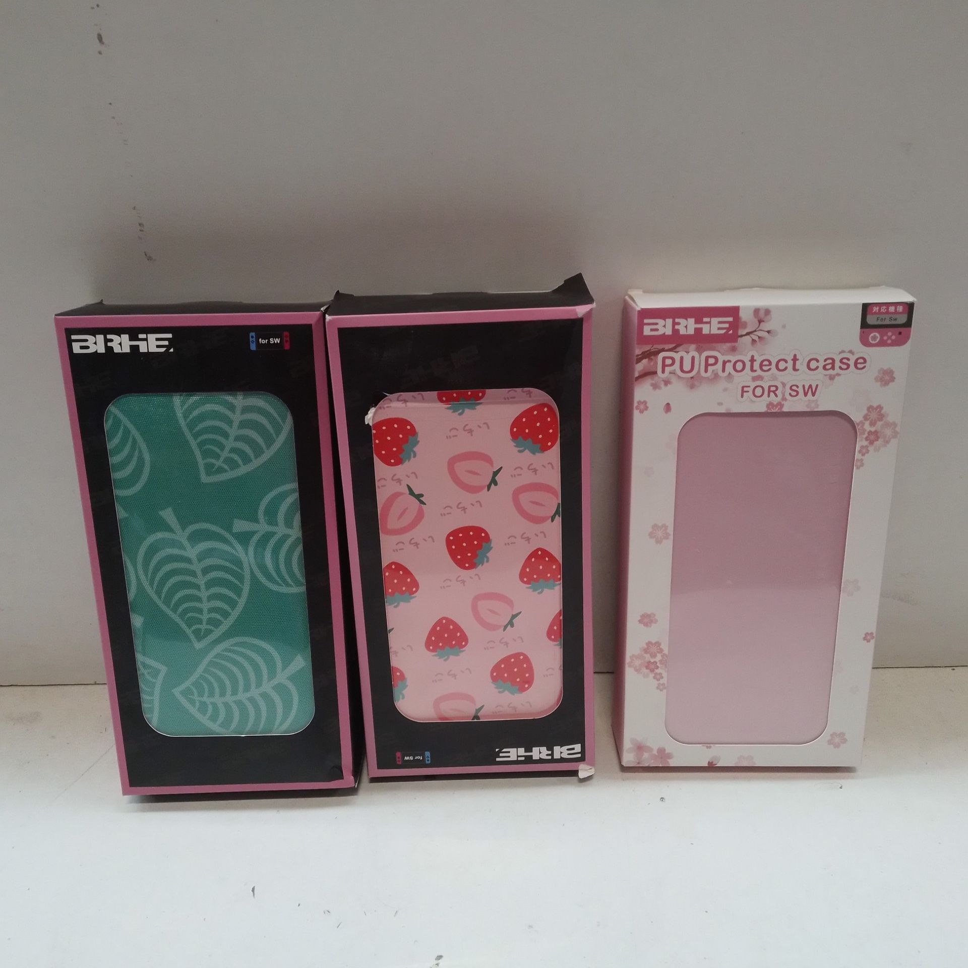 RRP £25.93 BRAND NEW STOCK BRHE Pink Carrying Case Accessories Kit for Nintendo - Image 2 of 2