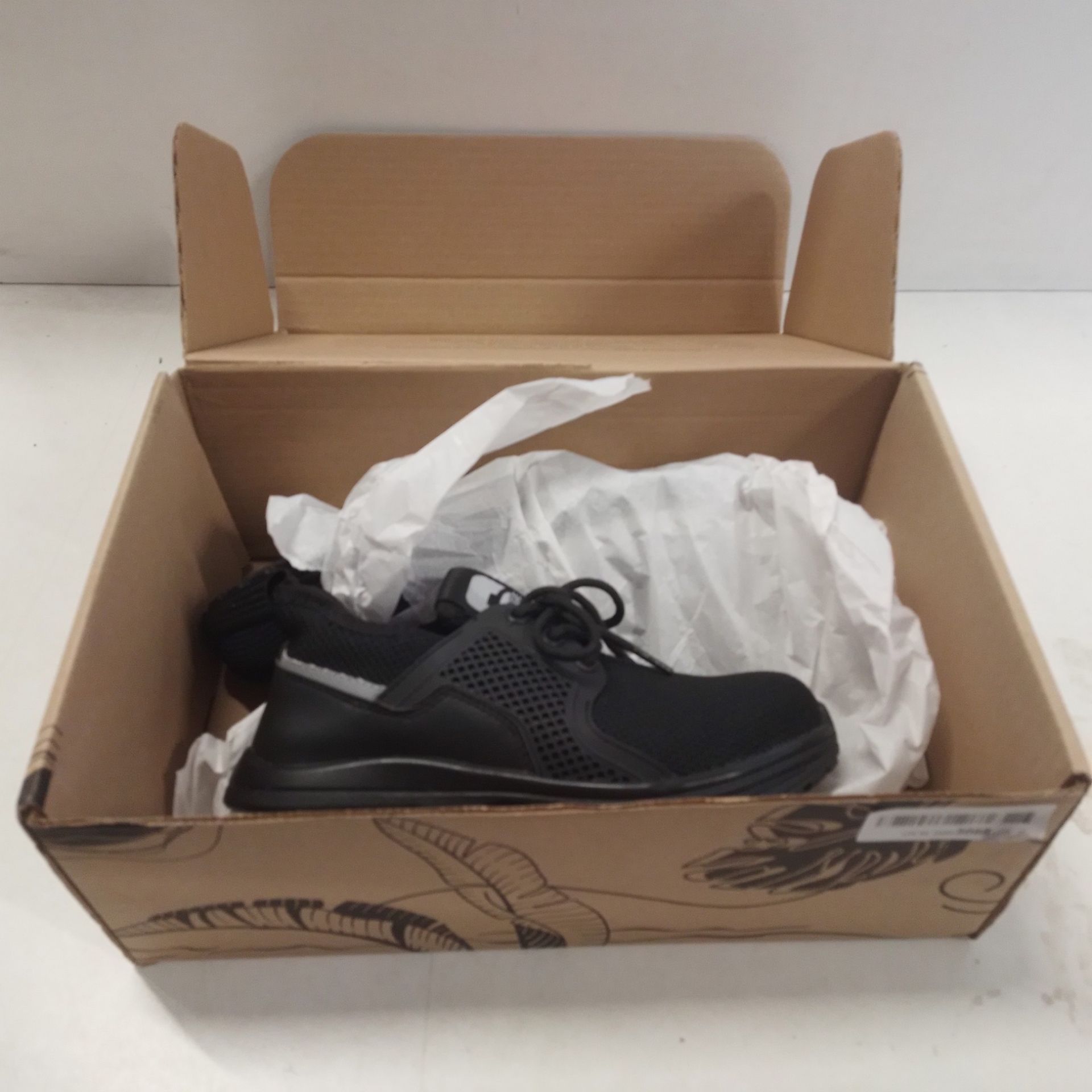 BLACK SAFETY TRAINERS RRP £29.99