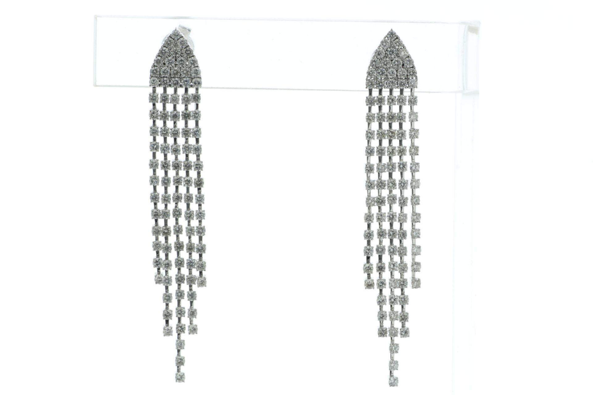 18ct White Gold Oval Cluster Claw Set Diamond Earring 0.98 Carats - Valued By GIE £10,640.00 - Two