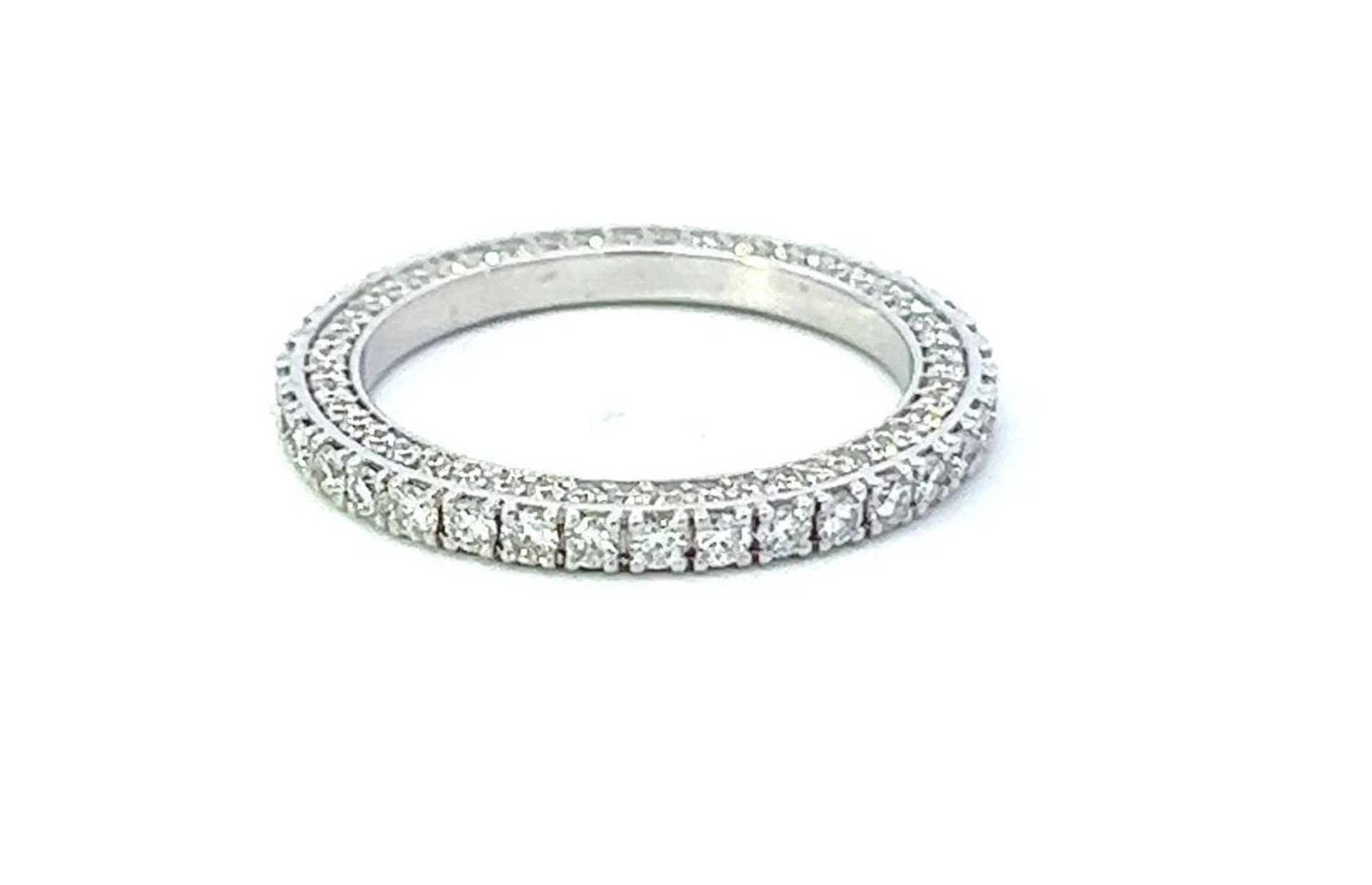 RRP-£6250.00 18K WHITE GOLD DIAMOND ETERNITY RING, SET WITH 1.25 CARATS ROUND BRILLIANT CUT DIAMONDS