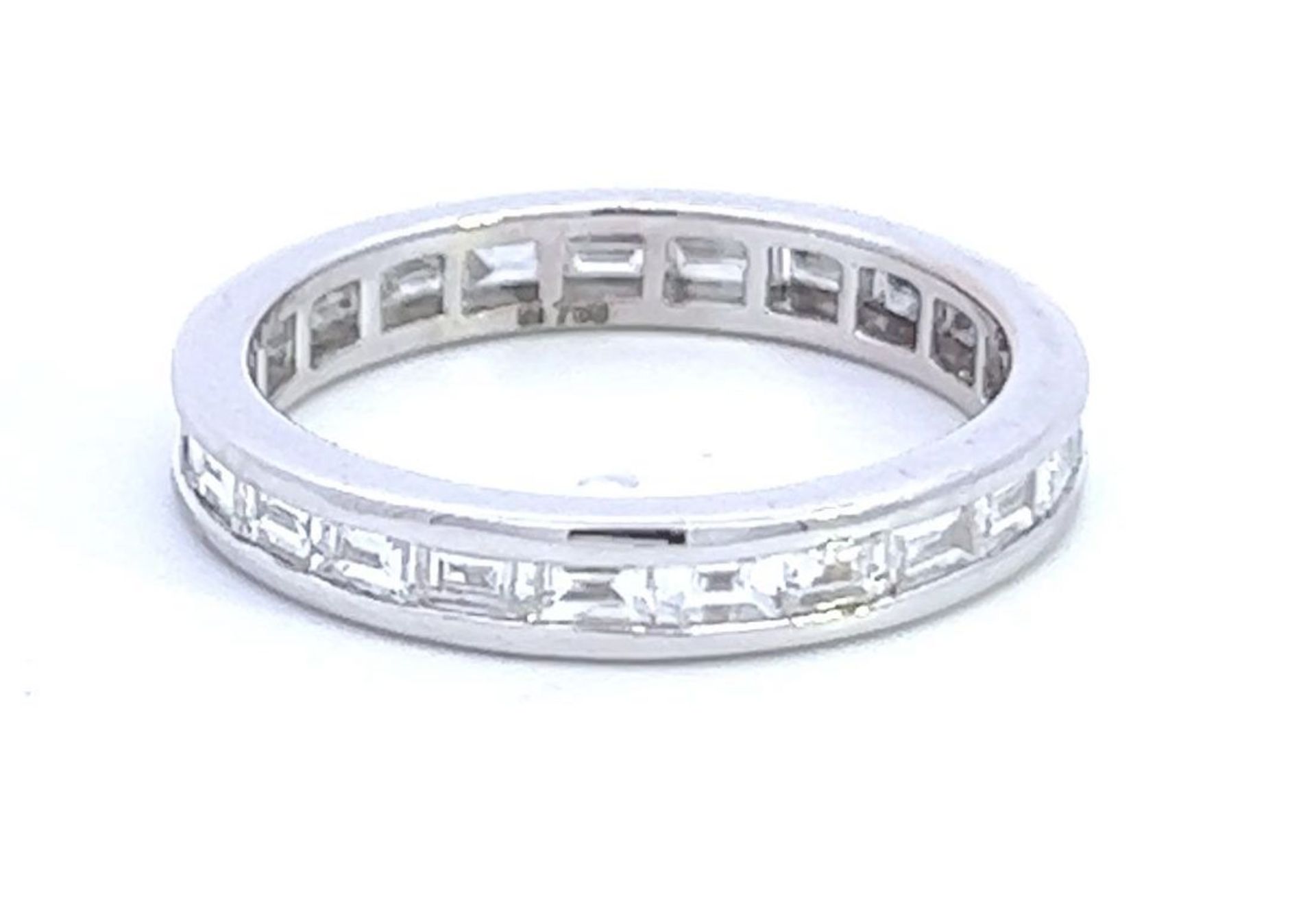 RRP-£5550.00 18K WHITE GOLD DIAMOND BAND, BAGUETTE BRILLIANT CUT DIAMONDS, TOTAL DIAMOND WEIGHT- 1.1