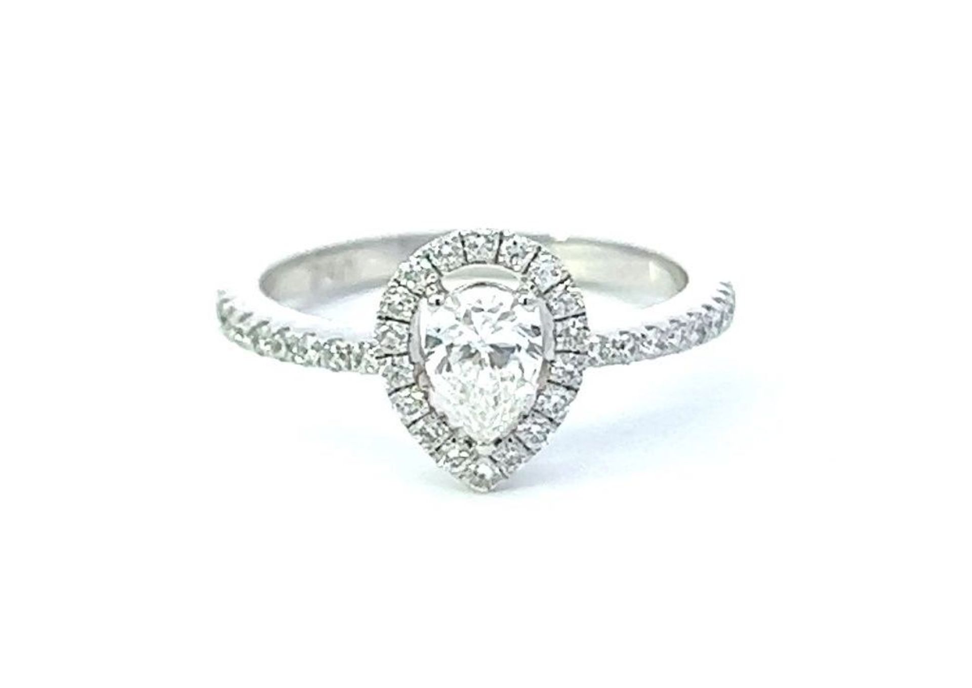 RRP-£7250.00 18K WHITE GOLD LADIES DIAMOND RING, SET WITH ONE 0.70CT PEAR SHAPED CENTER STONE, WITH