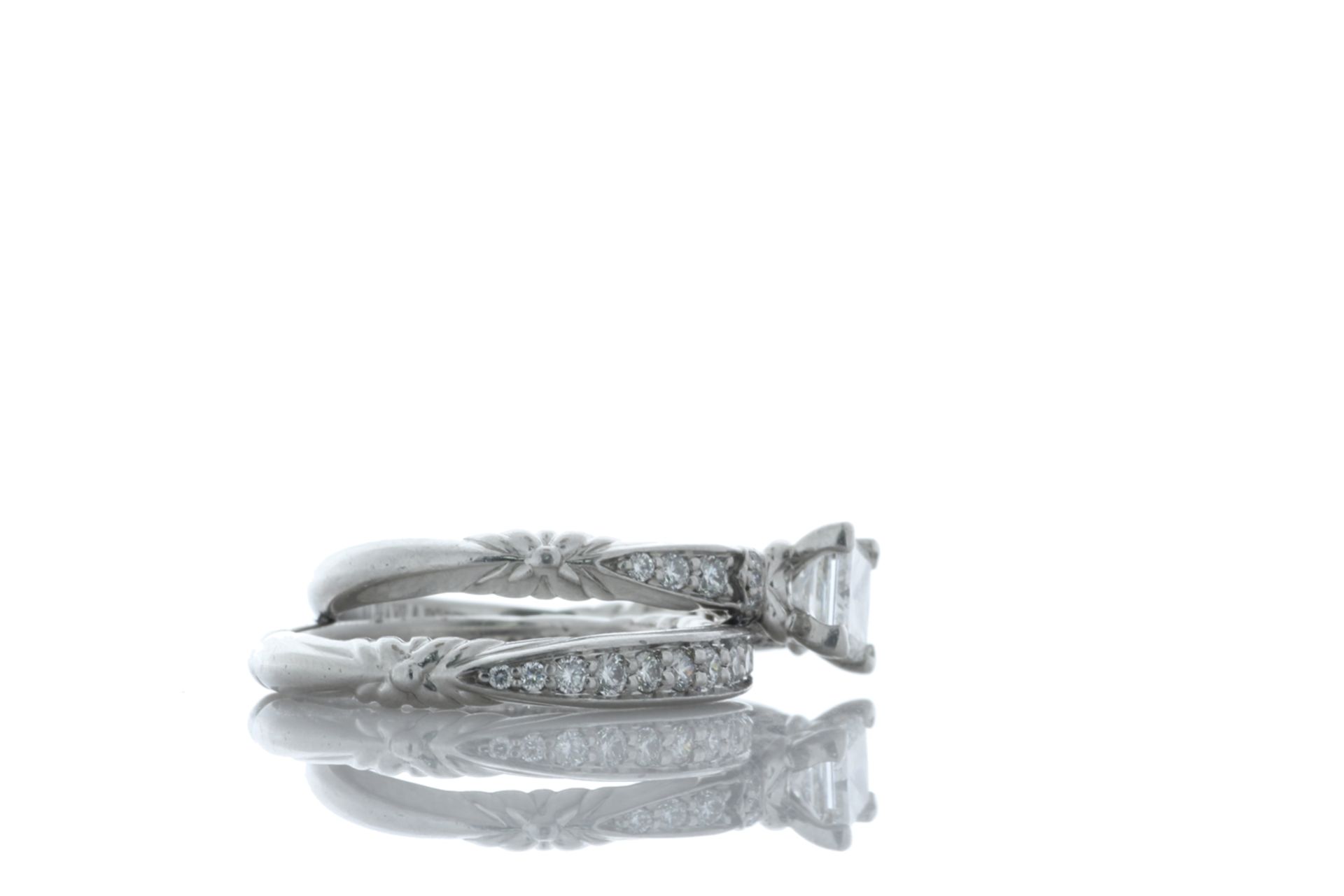 Platinum Matching Bridal Set Gia E Vs2 (0.76) 1.11 Carats - Valued By GIE £34,210.00 - One beautiful - Image 4 of 6