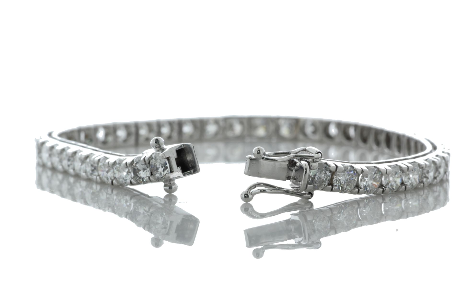 18ct White Gold Tennis Diamond Bracelet 9.05 Carats - Valued By AGI £53,850.00 - Forty three round - Image 3 of 4