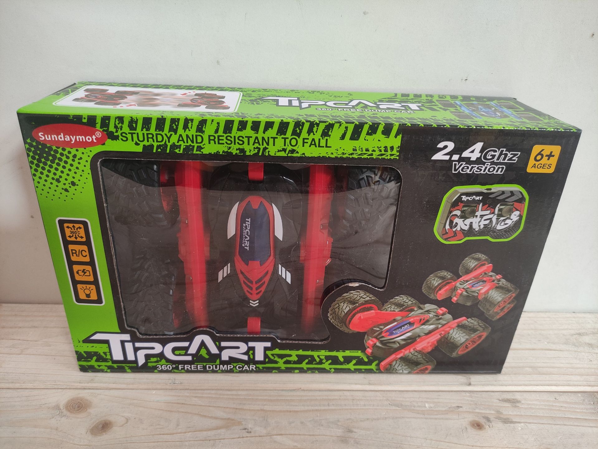 RRP £15.62 Sundaymot Remote Control Car - Image 2 of 2