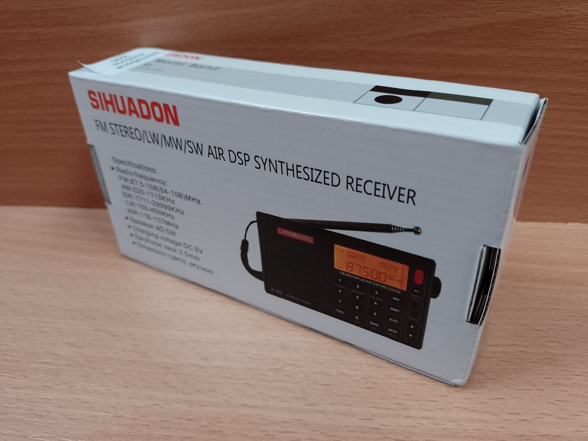 RRP £55.52 SIHUADON R108 Pocket Radio Portable FM AM SW Airband - Image 2 of 2