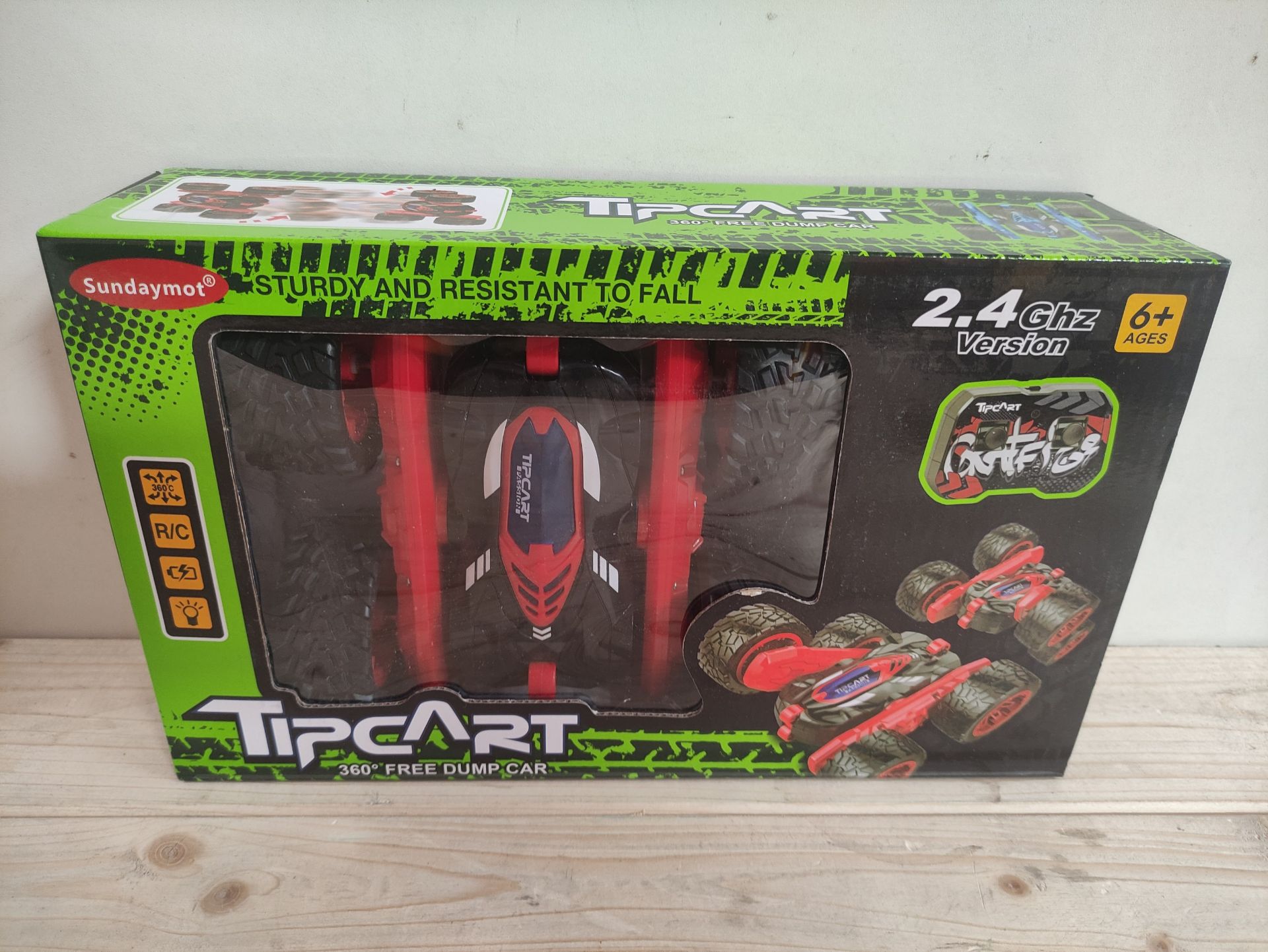 RRP £15.62 Sundaymot Remote Control Car - Image 2 of 2