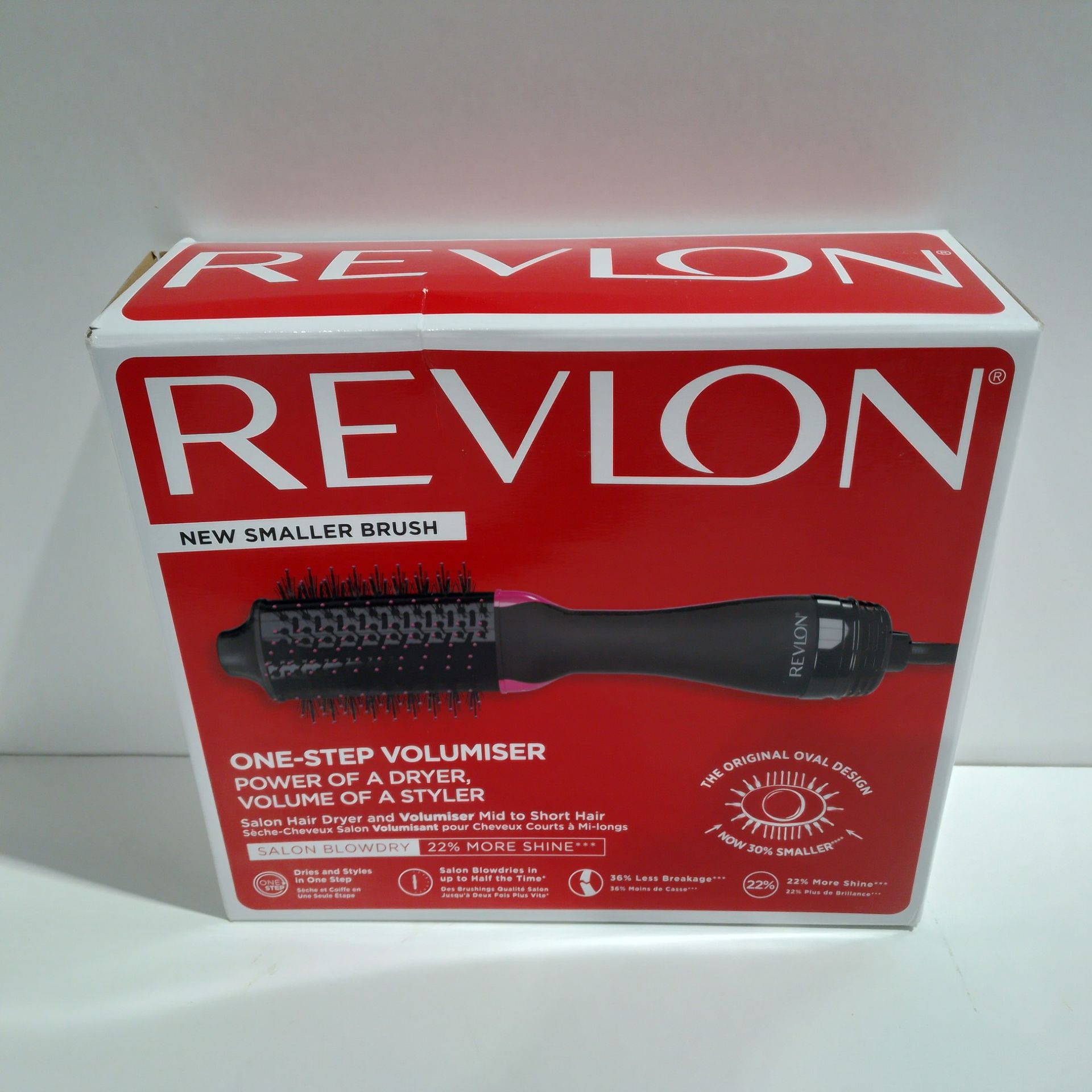 RRP £47.93 Revlon Salon One-Step Hair dryer and Volumiser mid to short hair (One-Step - Image 2 of 2