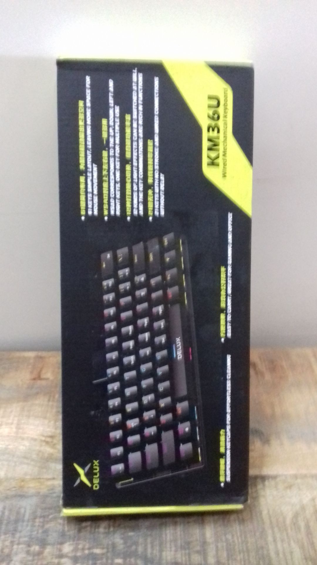 RRP £34.60 DeLUX 60% Gaming Keyboard