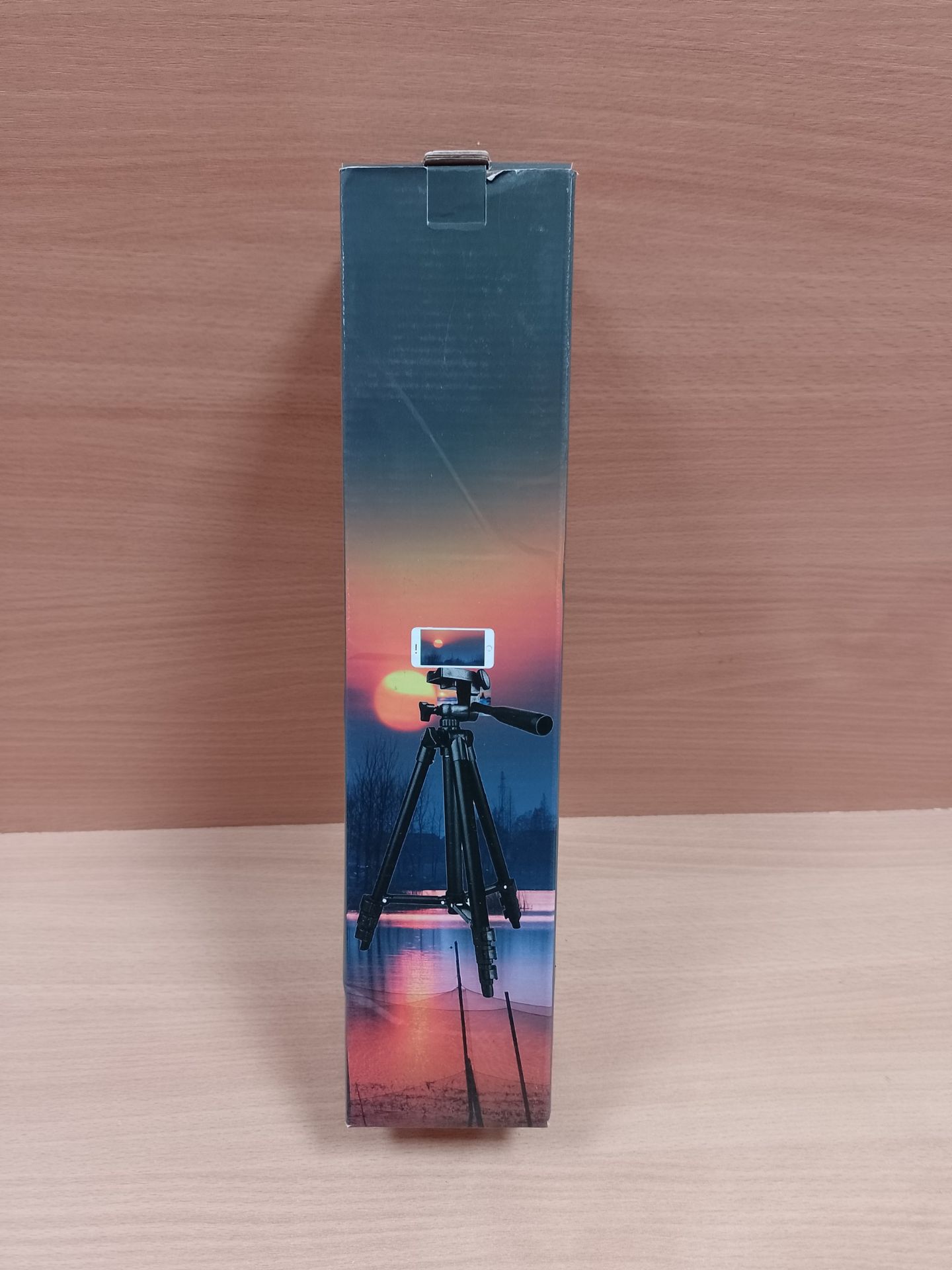 RRP £20.09 Phone Tripod EVERESTA 42 Inch 360 flexible Smartphone Tripod - Image 2 of 2