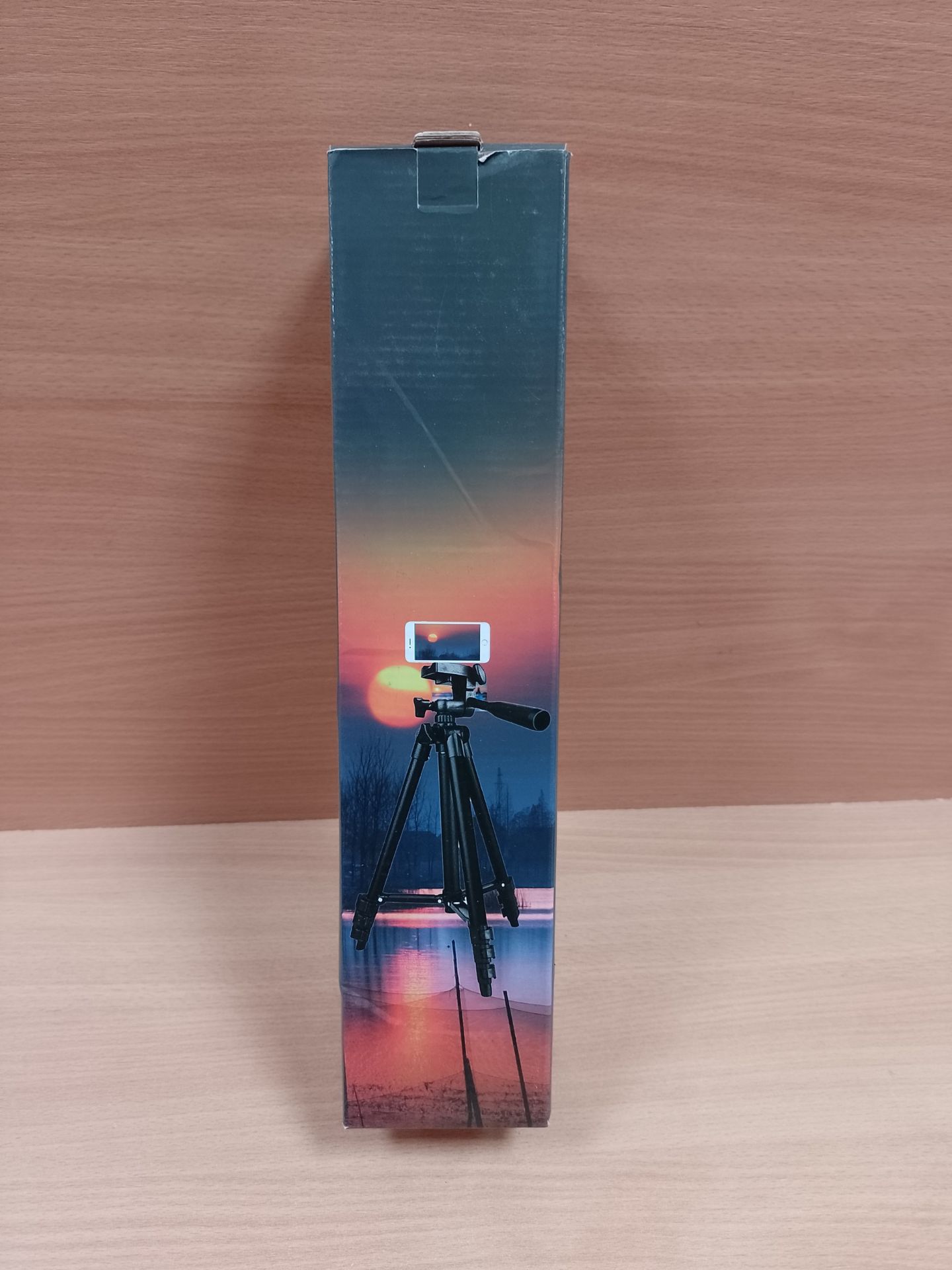 RRP £20.09 Phone Tripod EVERESTA 42 Inch 360 flexible Smartphone Tripod - Image 2 of 2