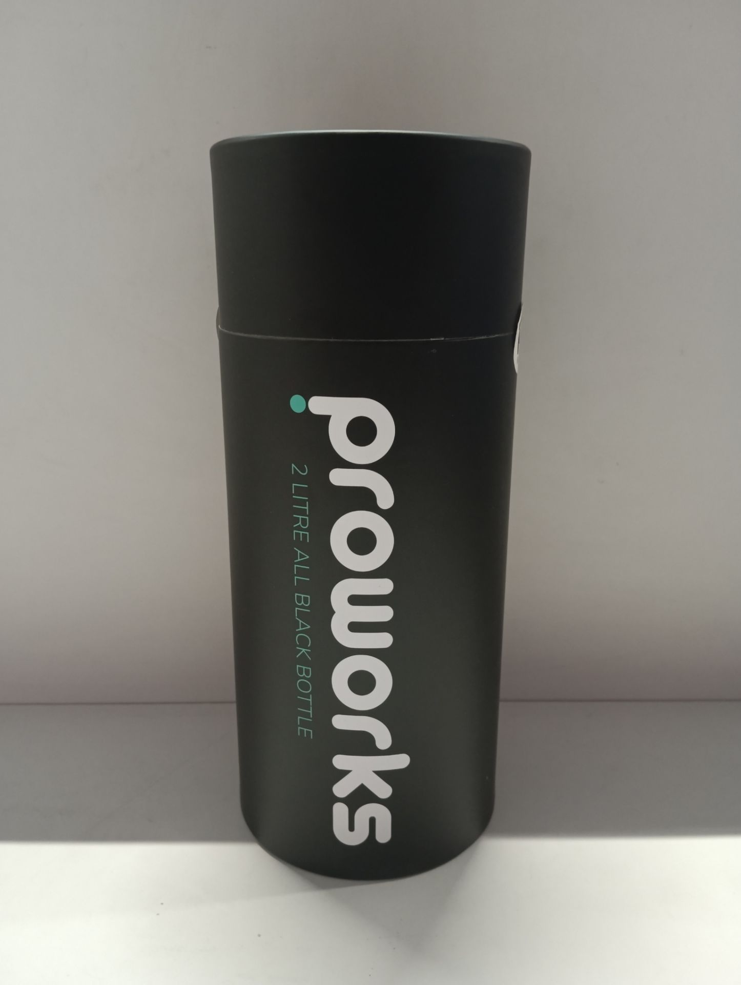 RRP £30.10 Proworks 2 Litre Water Bottle | Vacuum Insulated Stainless - Image 2 of 2